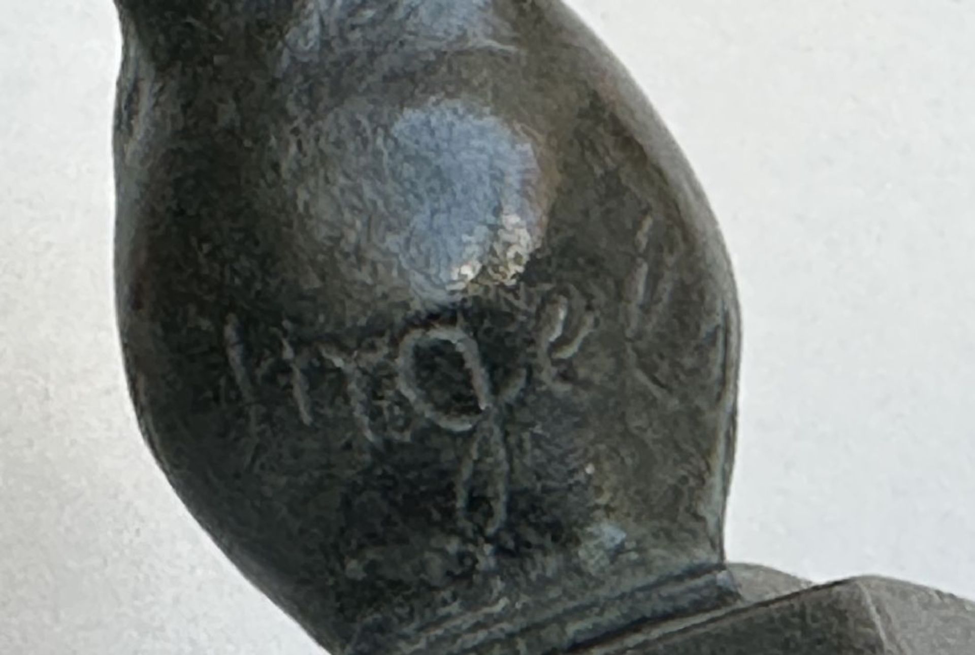 Domien Ingels: greyhound in bronze and fox in ceramic - Image 10 of 10