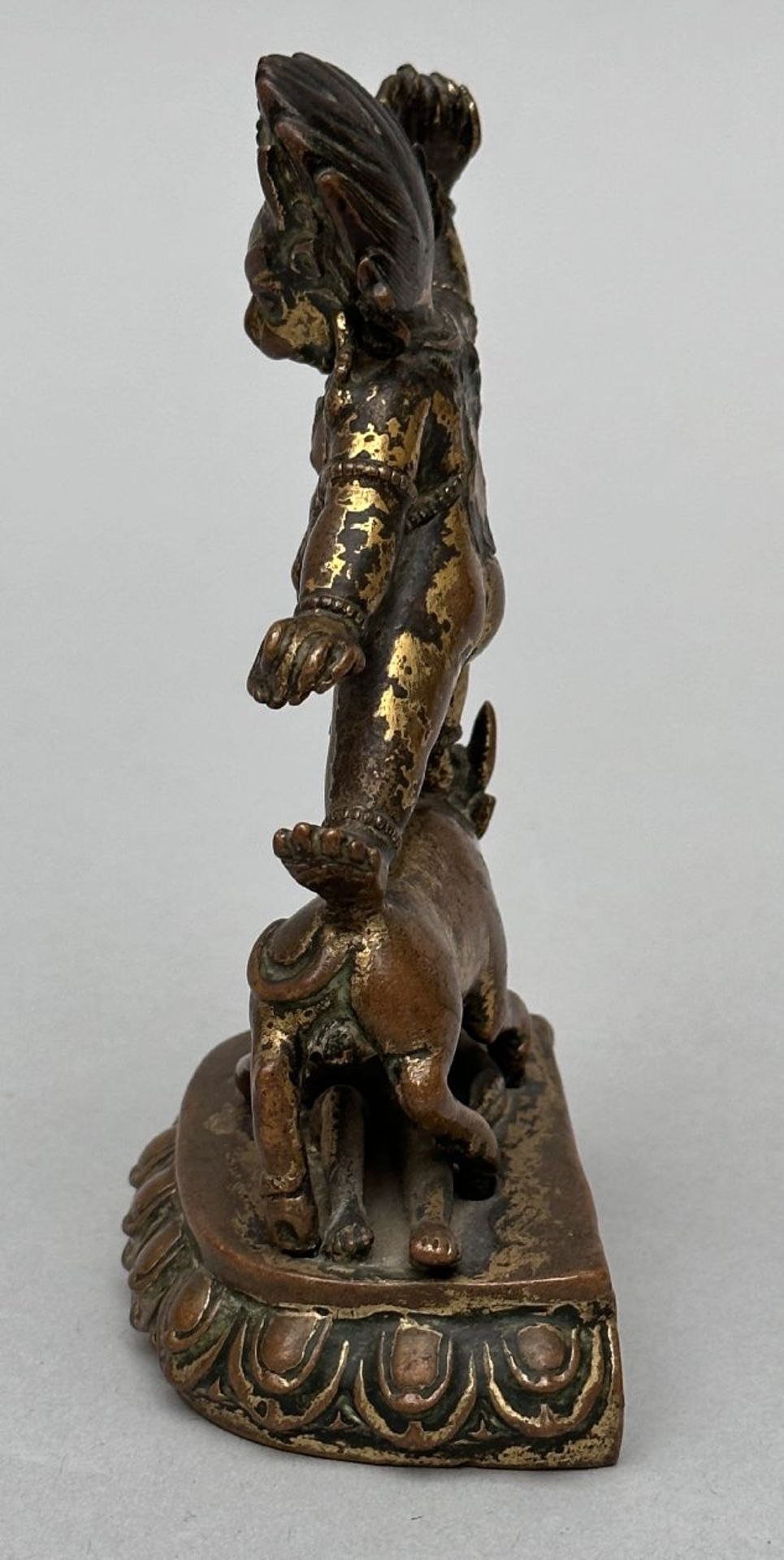 Buddhist statue in gilded bronze 'Yamantaka', 17th - 18th century - Image 8 of 9