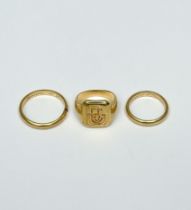 Lot: three gold rings