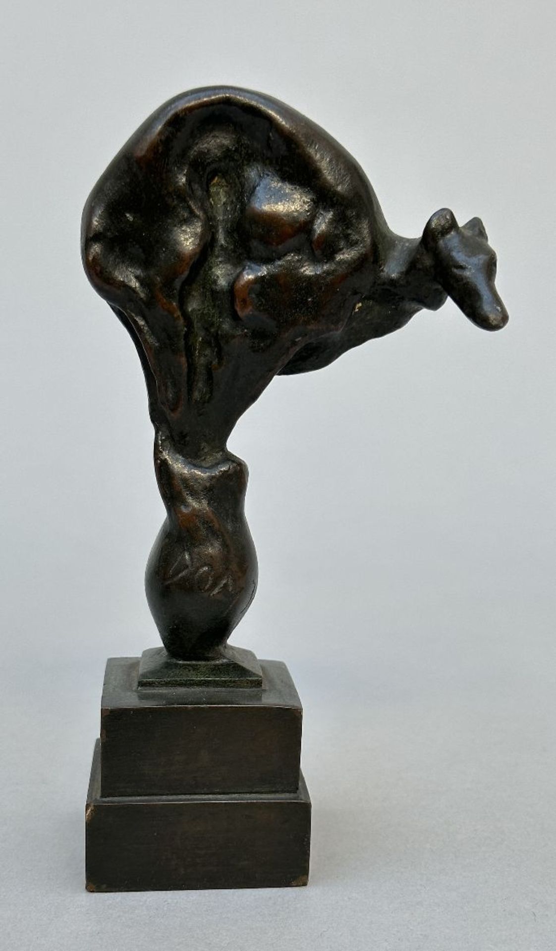 Domien Ingels: greyhound in bronze and fox in ceramic - Image 6 of 10