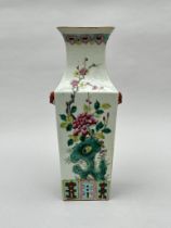 A square Chinese porcelain vase 'flowers'