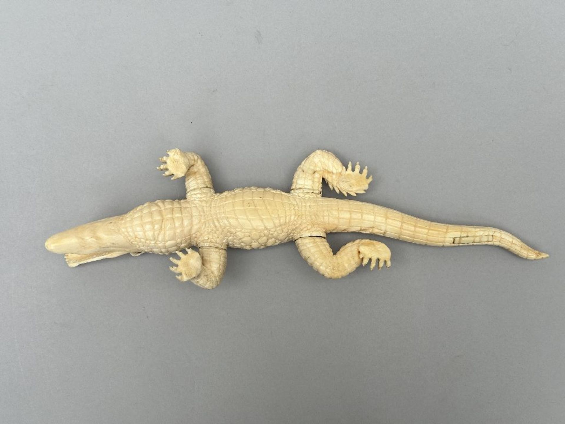 A Japanese okimono 'crocodile', Meiji period - Image 7 of 9