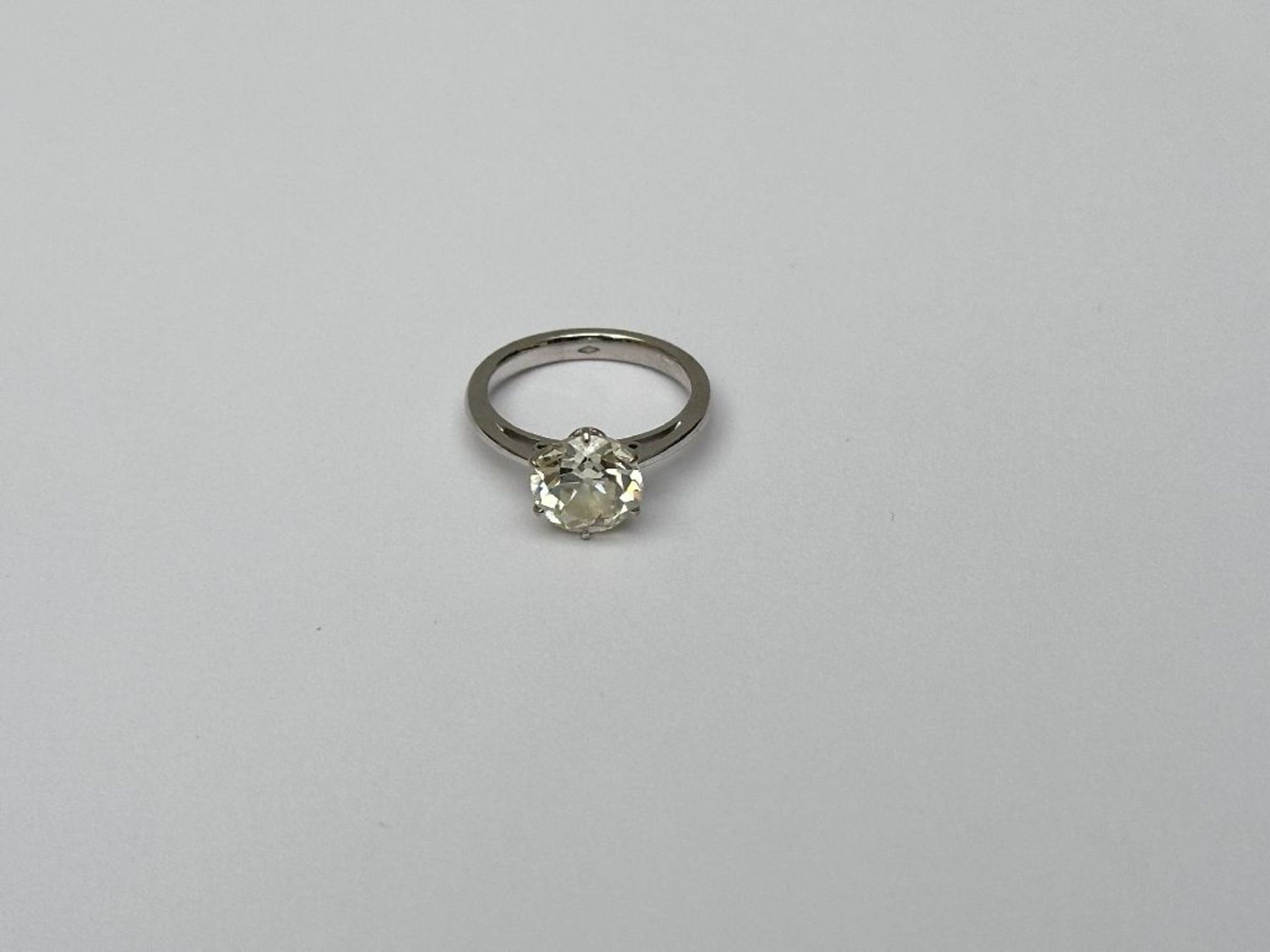 Ring in white gold (new frame) with diamond of approximately 2.5ct (old cut) - Image 8 of 8