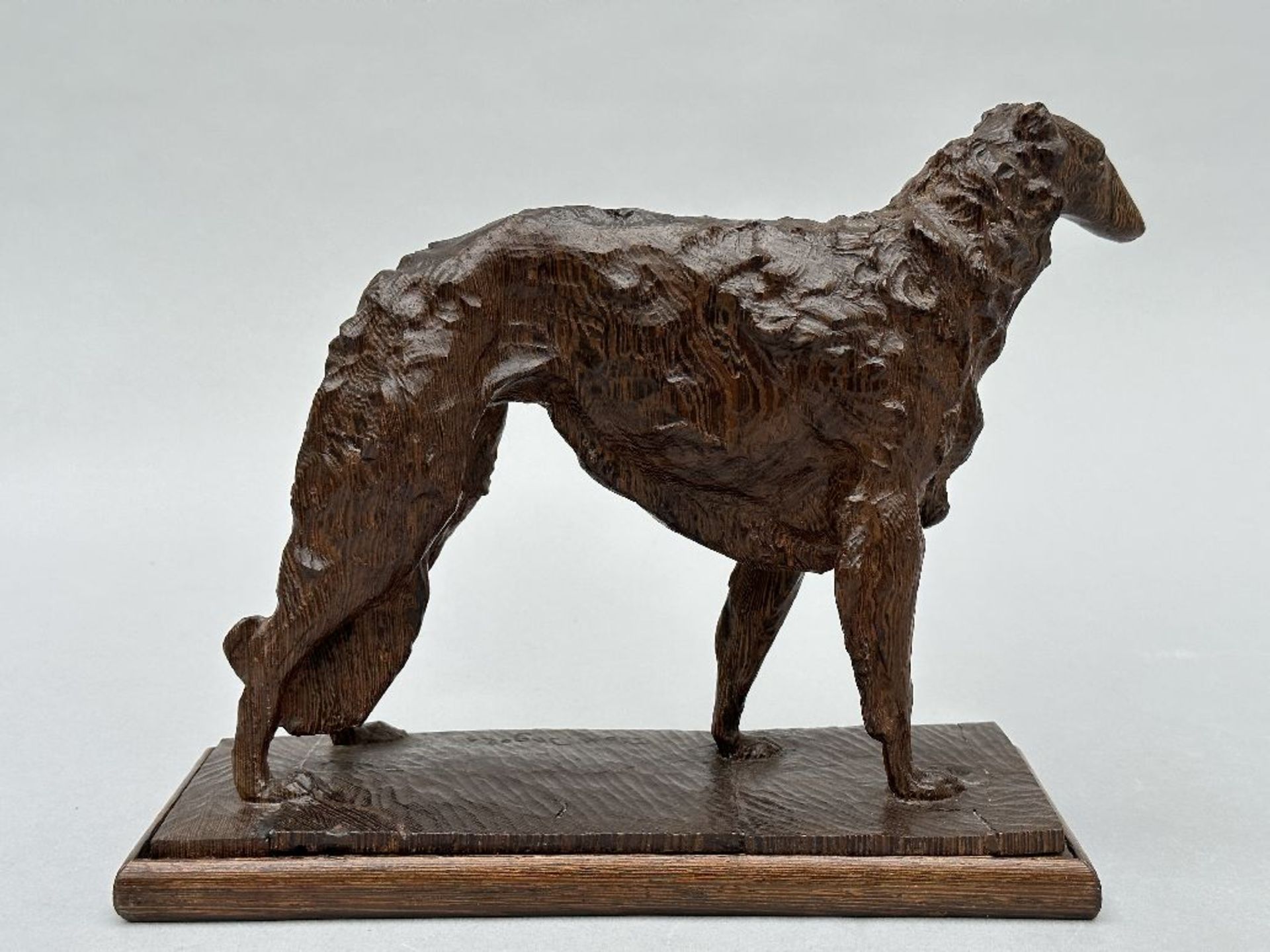 Domien Ingels: sculpture in wengé wood 'greyhound' (*) - Image 9 of 9