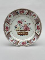 Famille rose dish in Chinese porcelain 'flower basket', 18th century