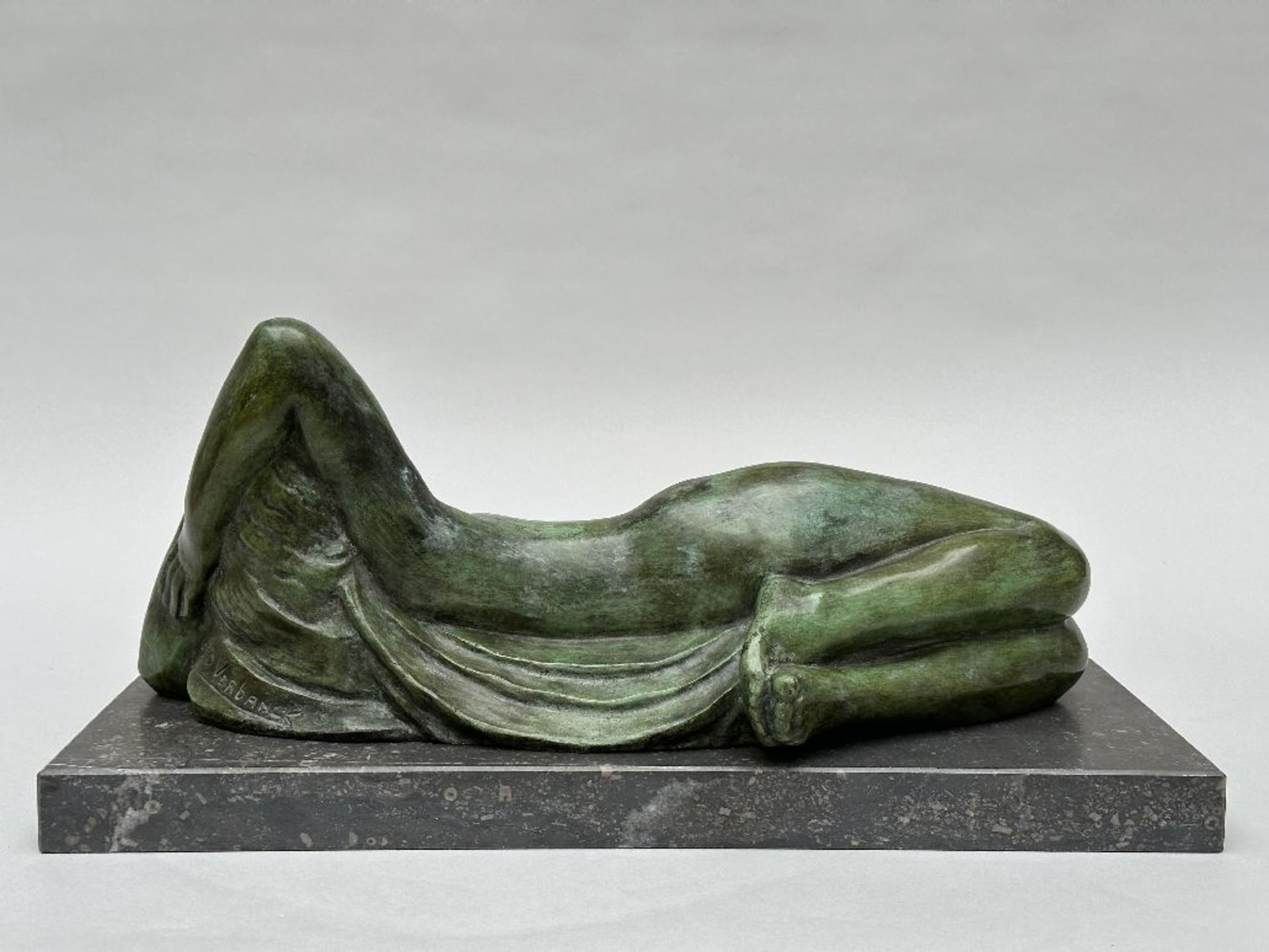 Geo Verbanck: bronze statue 'the sunbather' - Image 5 of 8