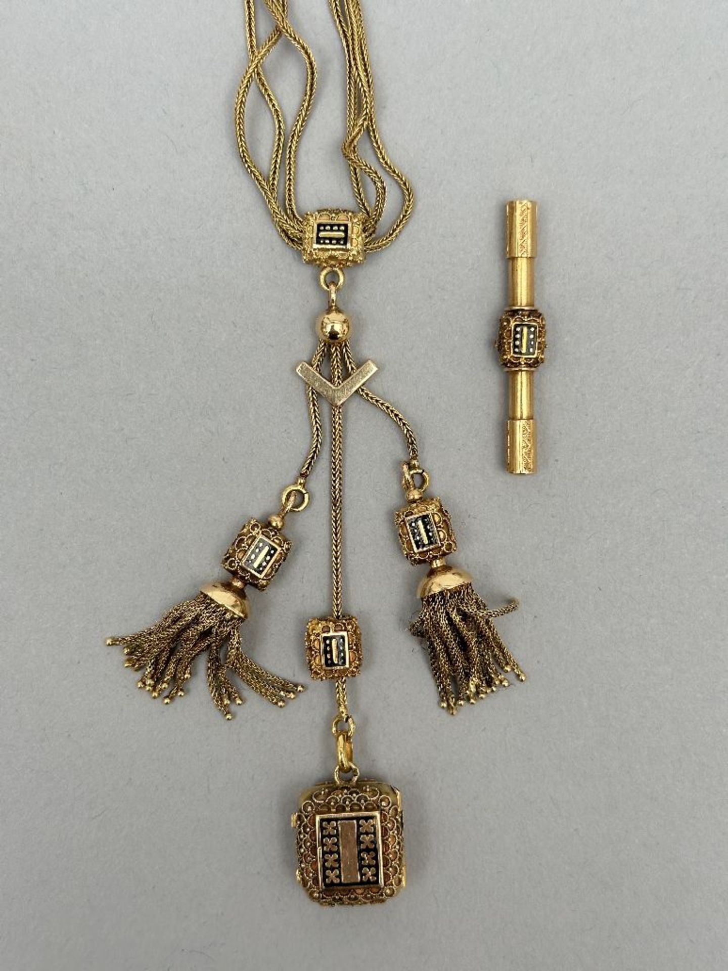 Napoleon III pendant in yellow gold (*) - Image 2 of 4