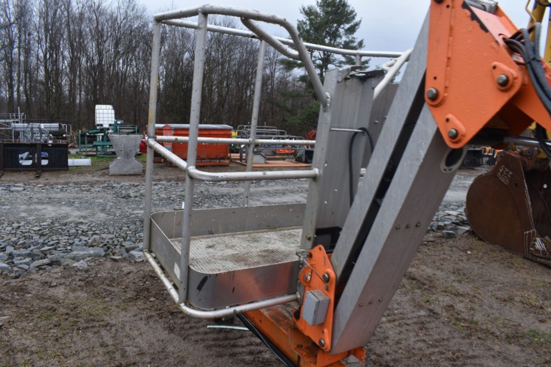 JLG T500J Tow Behind Man Lift - Bild 8 aus 8