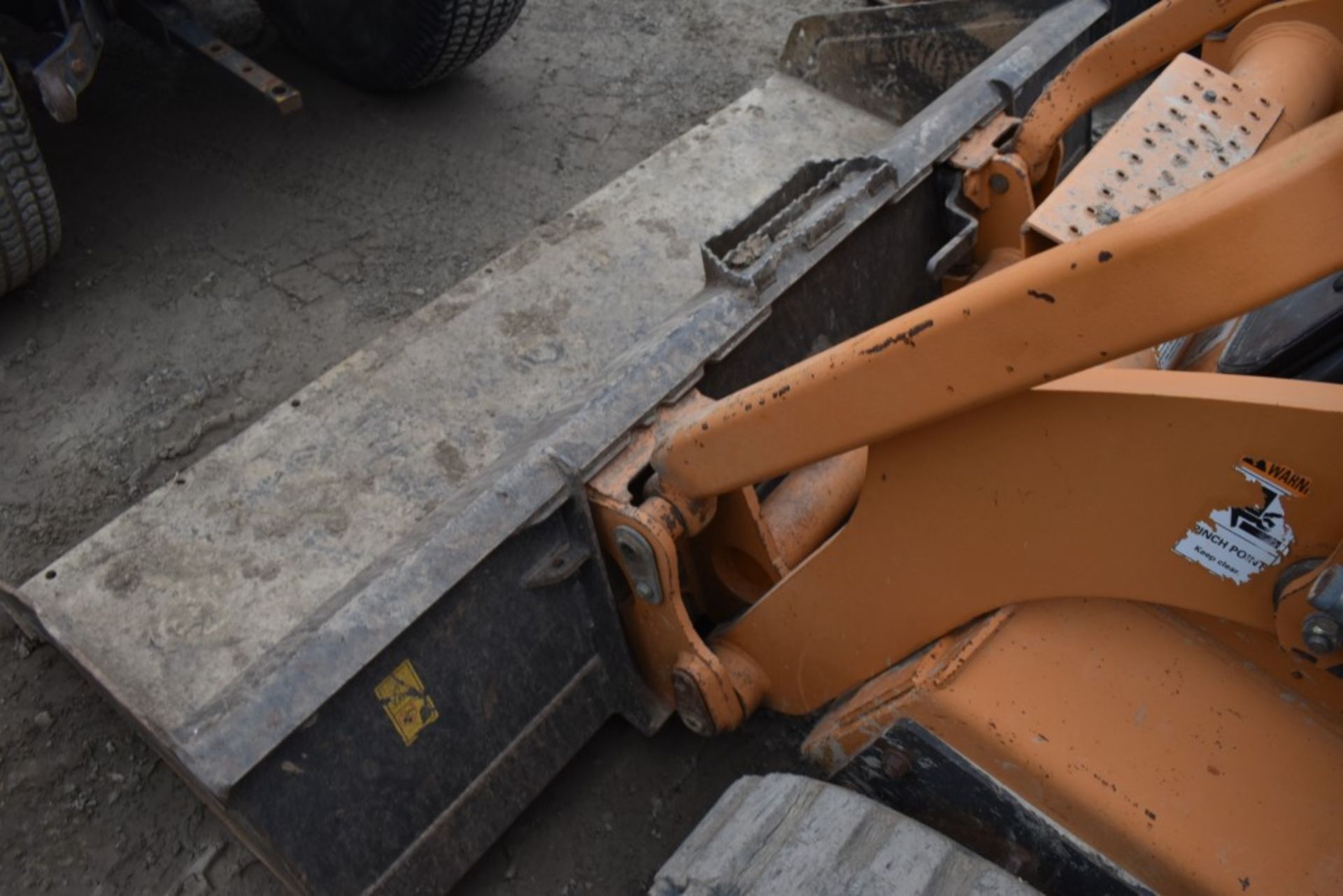 Case 450CT Skid Steer with Tracks - Image 26 of 34
