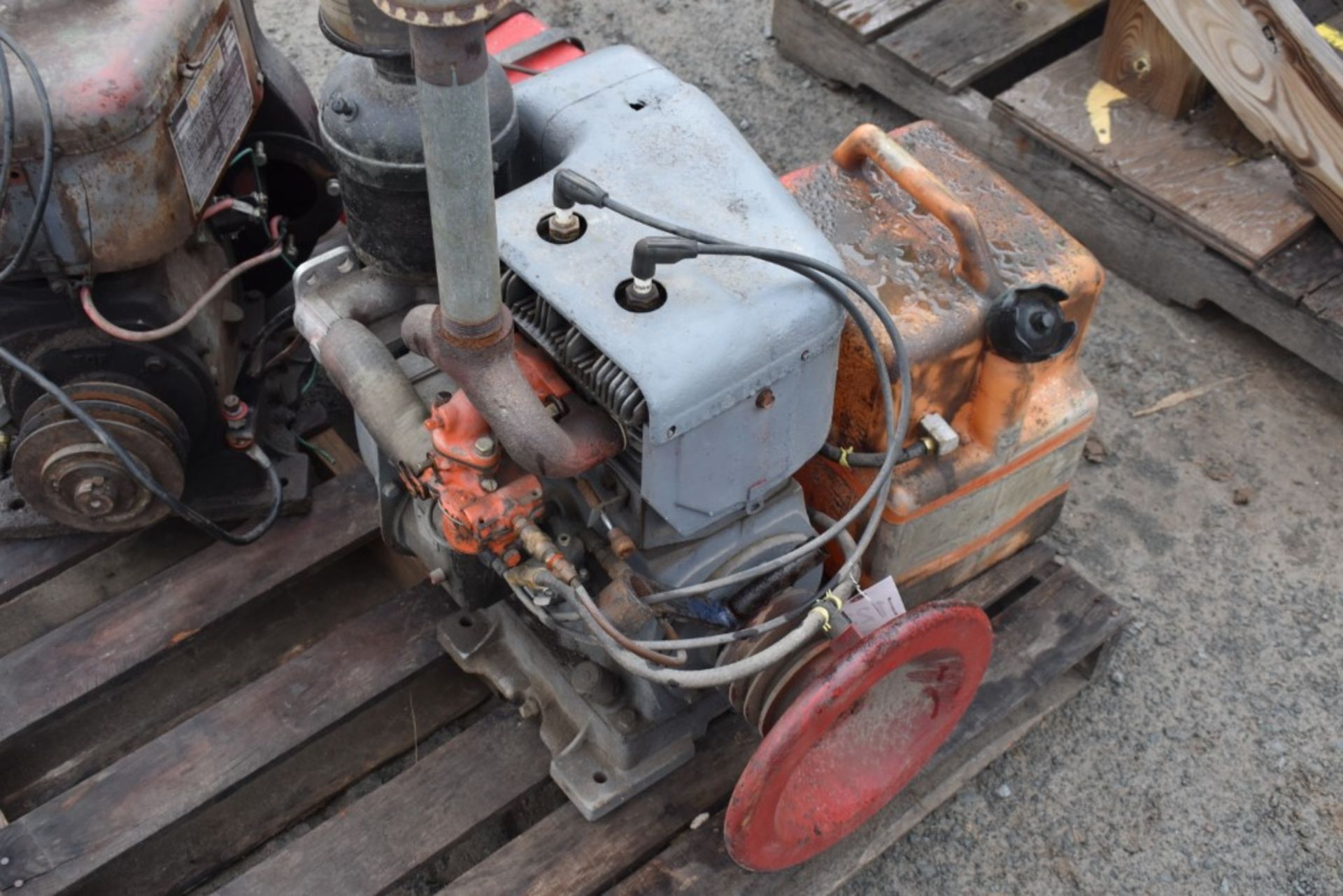 Wisconsin TFD Engine with Gas Tank