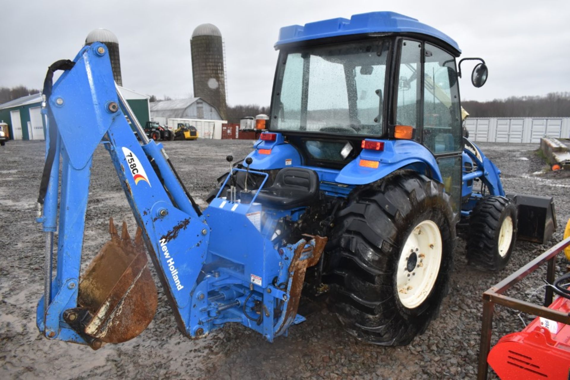 New Holland TC48DA Backhoe Loader Tractor - Image 4 of 23