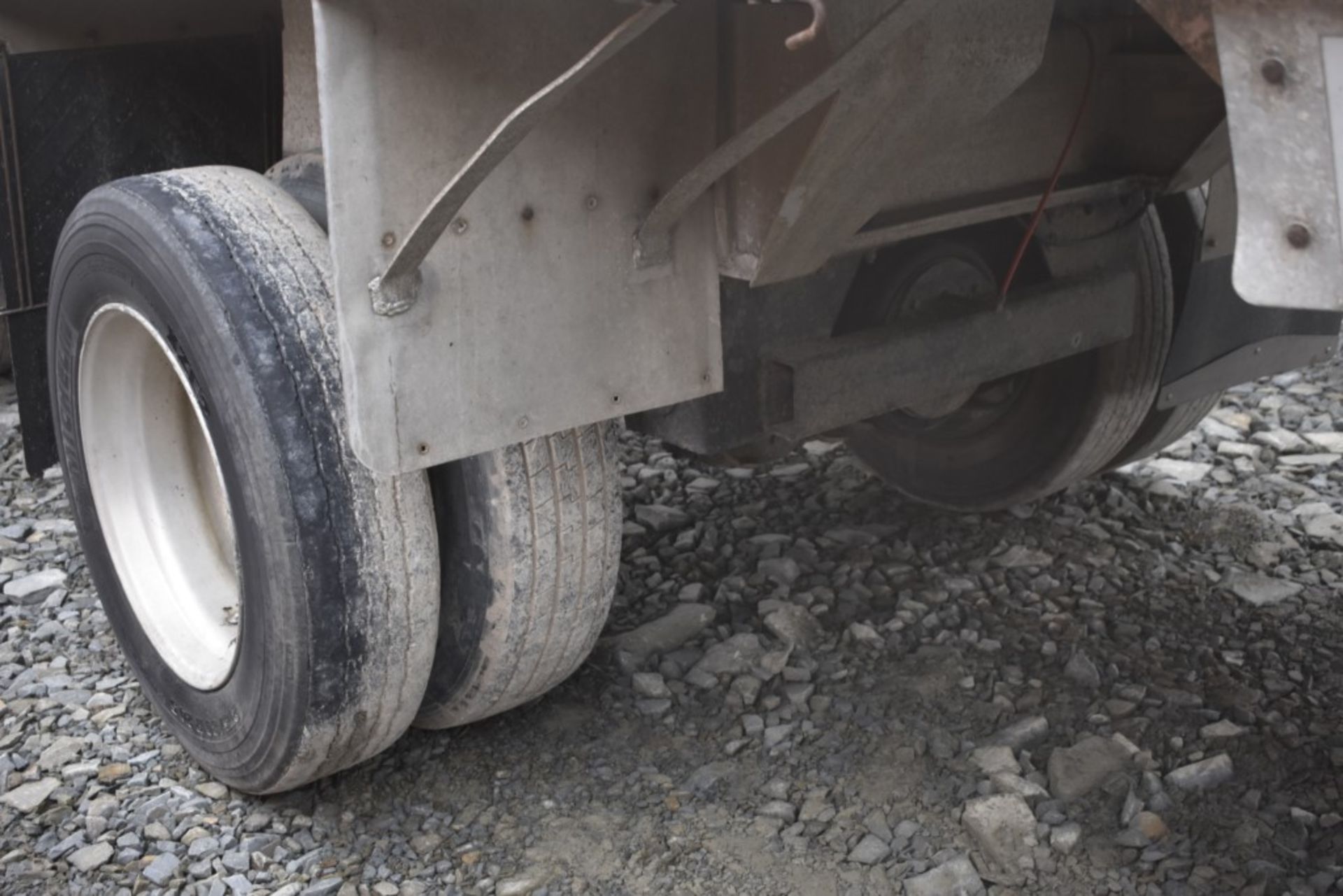 1991 Ravens 40' Aluminum Dump Trailer - Image 16 of 19