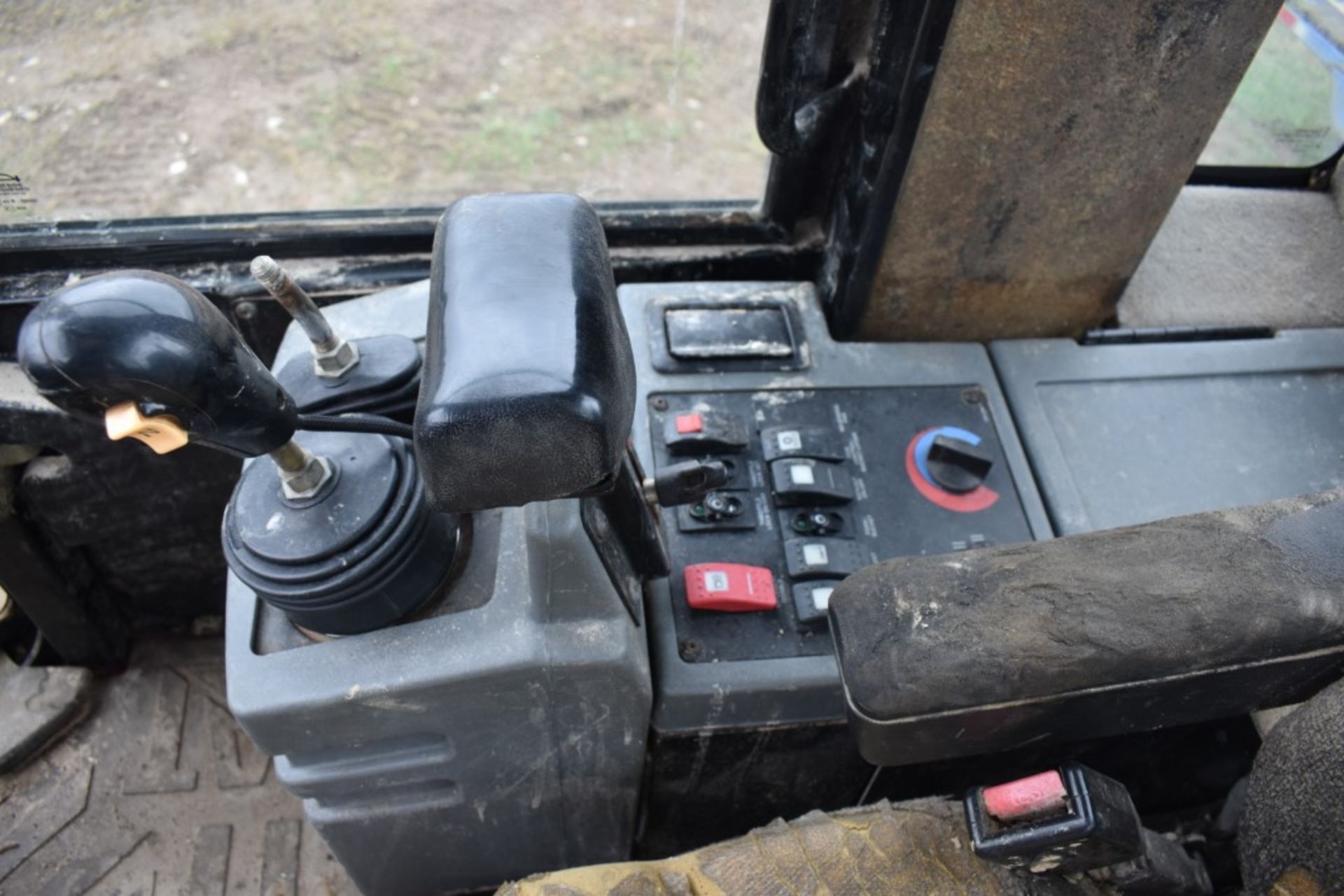 CAT IT28G Articulating Wheel Loader - Image 52 of 54