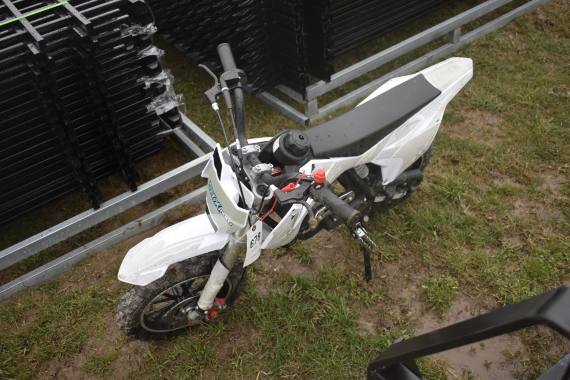 SYX Moto Dirt Bike - Image 2 of 4