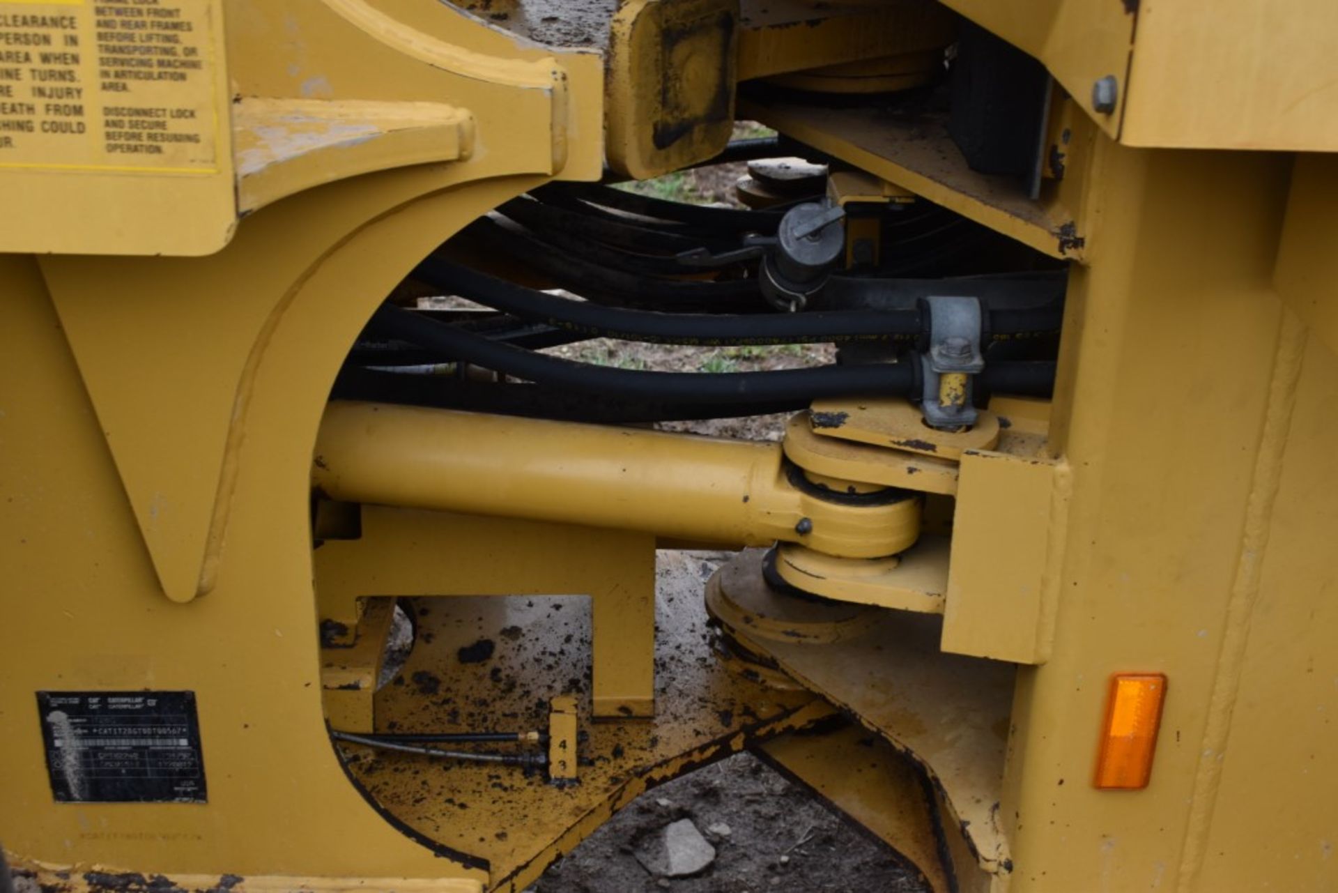 CAT IT28G Articulating Wheel Loader - Image 18 of 54