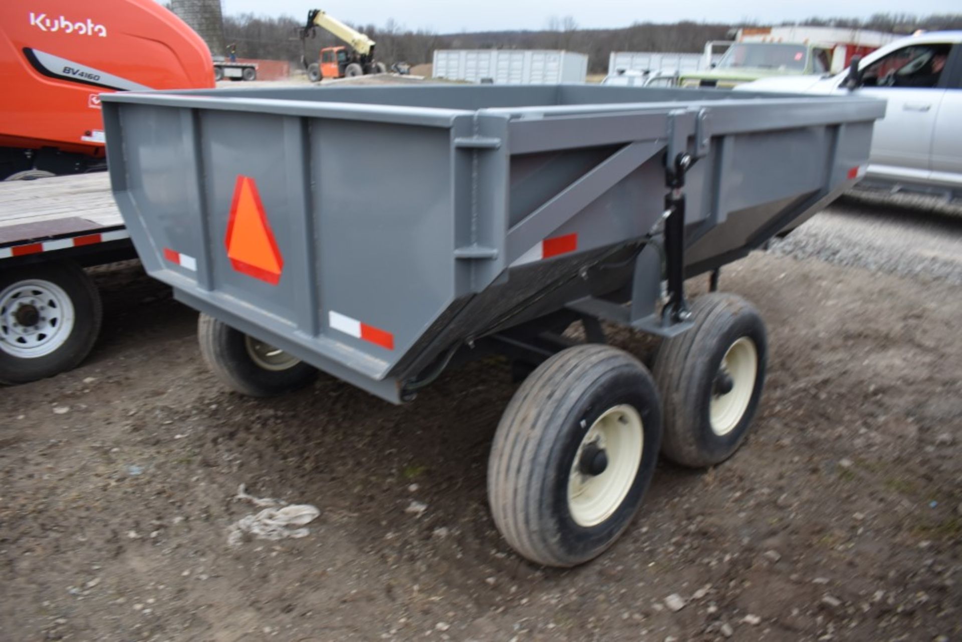 2023 Creek Bank Welding Farm Dump Trailer - Image 8 of 22