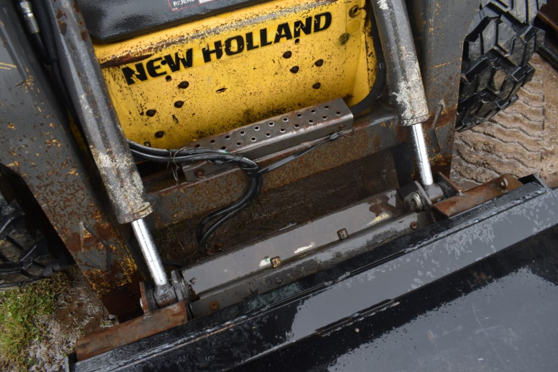 New Holland L180 Skid Steer - Image 22 of 26