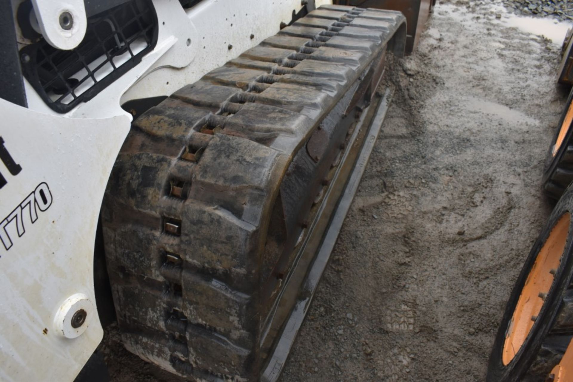 2019 Bobcat T770 Skid Steer with Tracks - Image 16 of 32