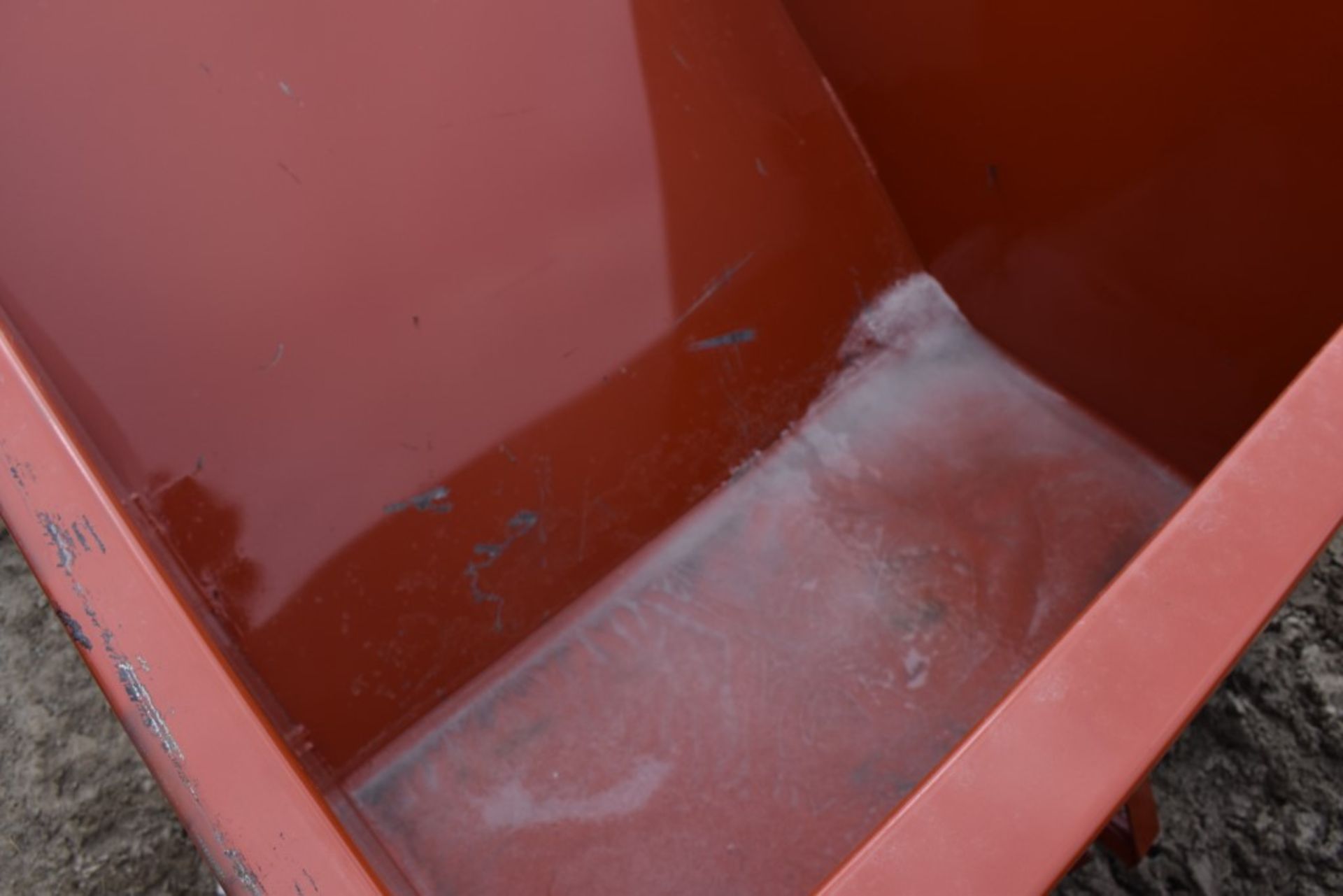 New KC Fork Mounted Self Tipping Dumpster - Bild 7 aus 8