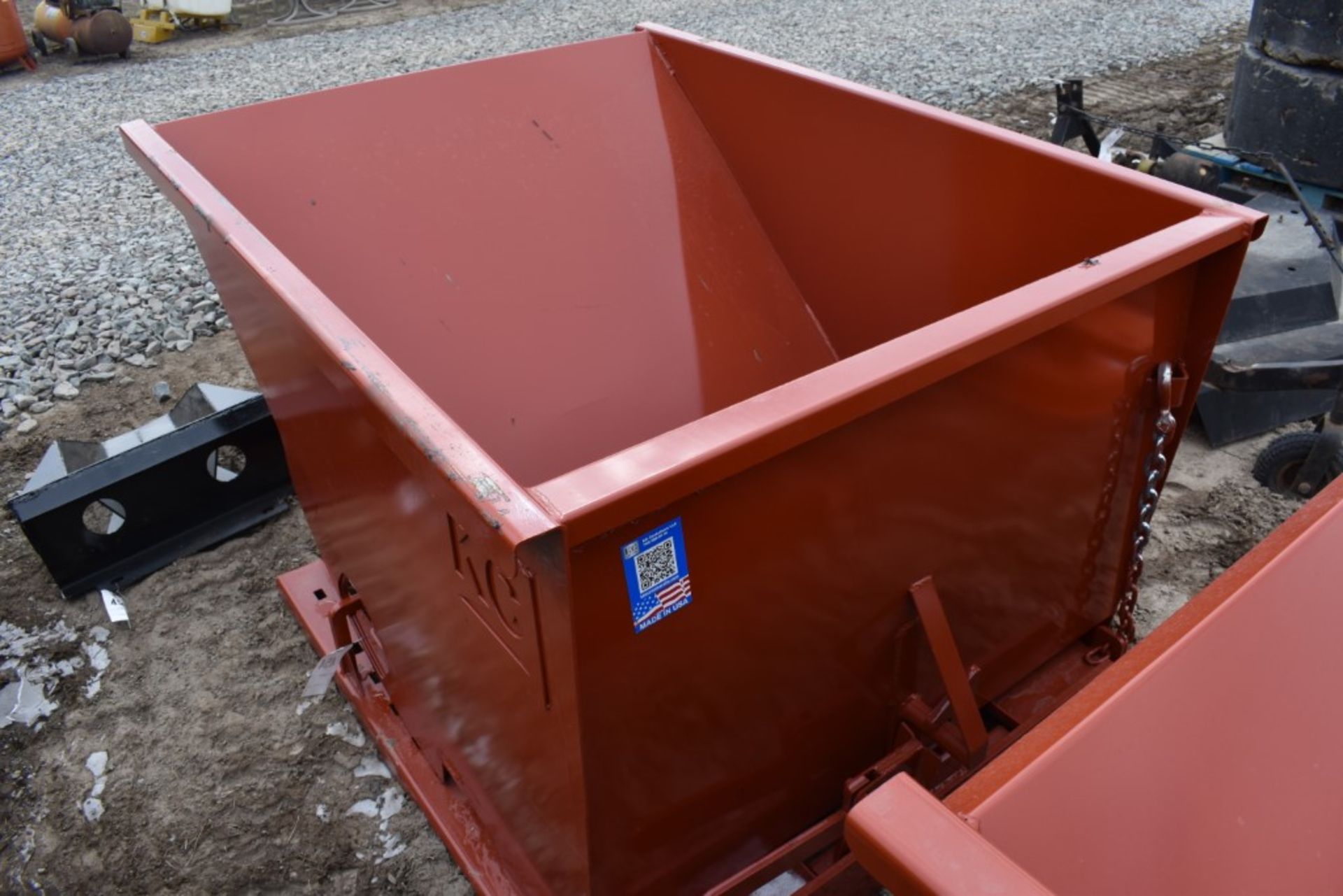 New KC Fork Mounted Self Tipping Dumpster - Bild 6 aus 8