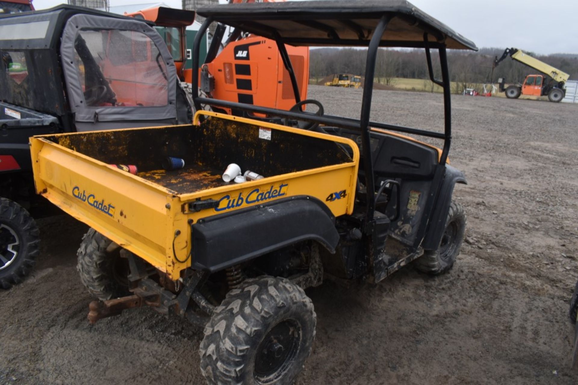 Cub Cadet 4x4 UTV - Image 8 of 24