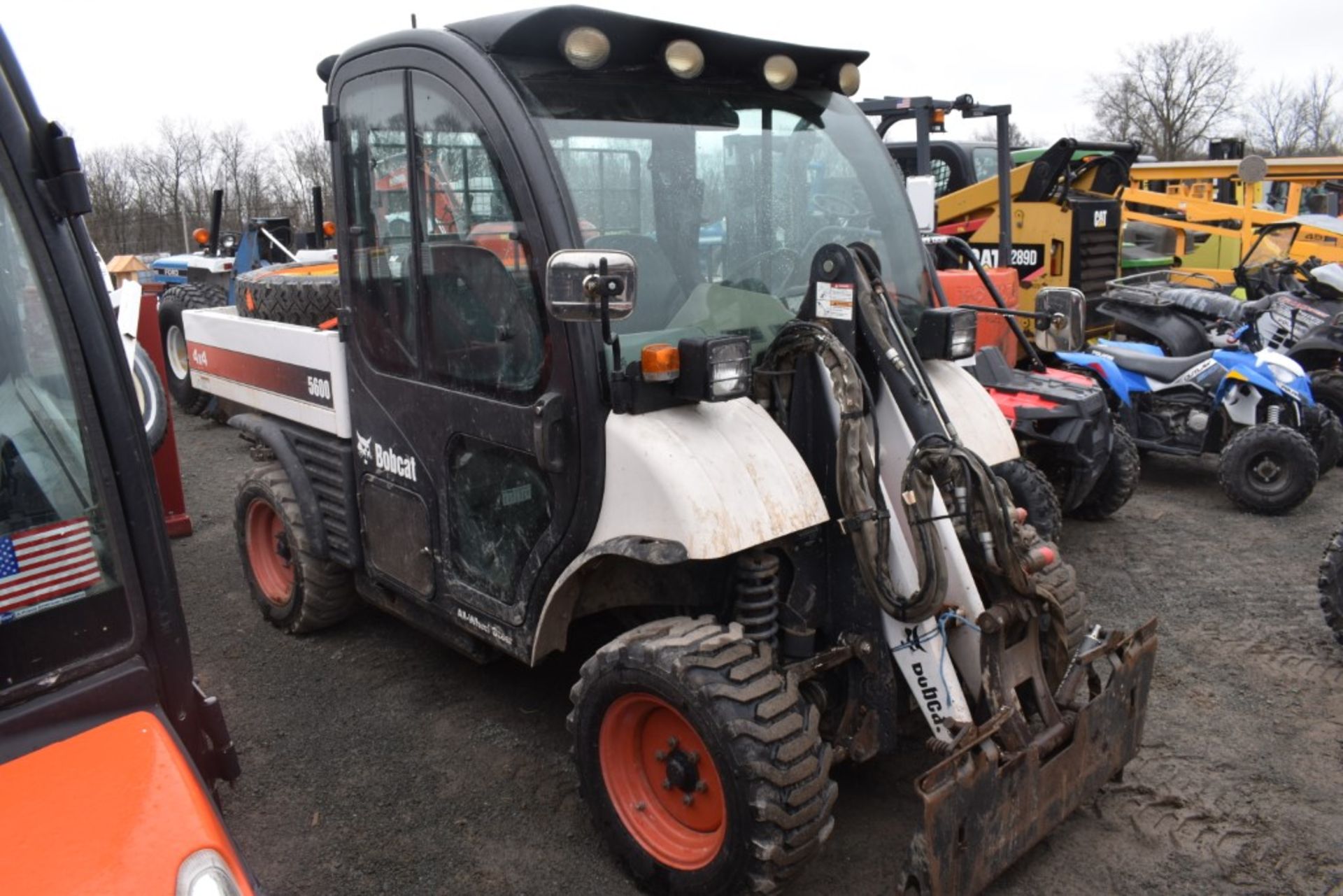 Bobcat 5600 Toolcat UTV - Image 4 of 30