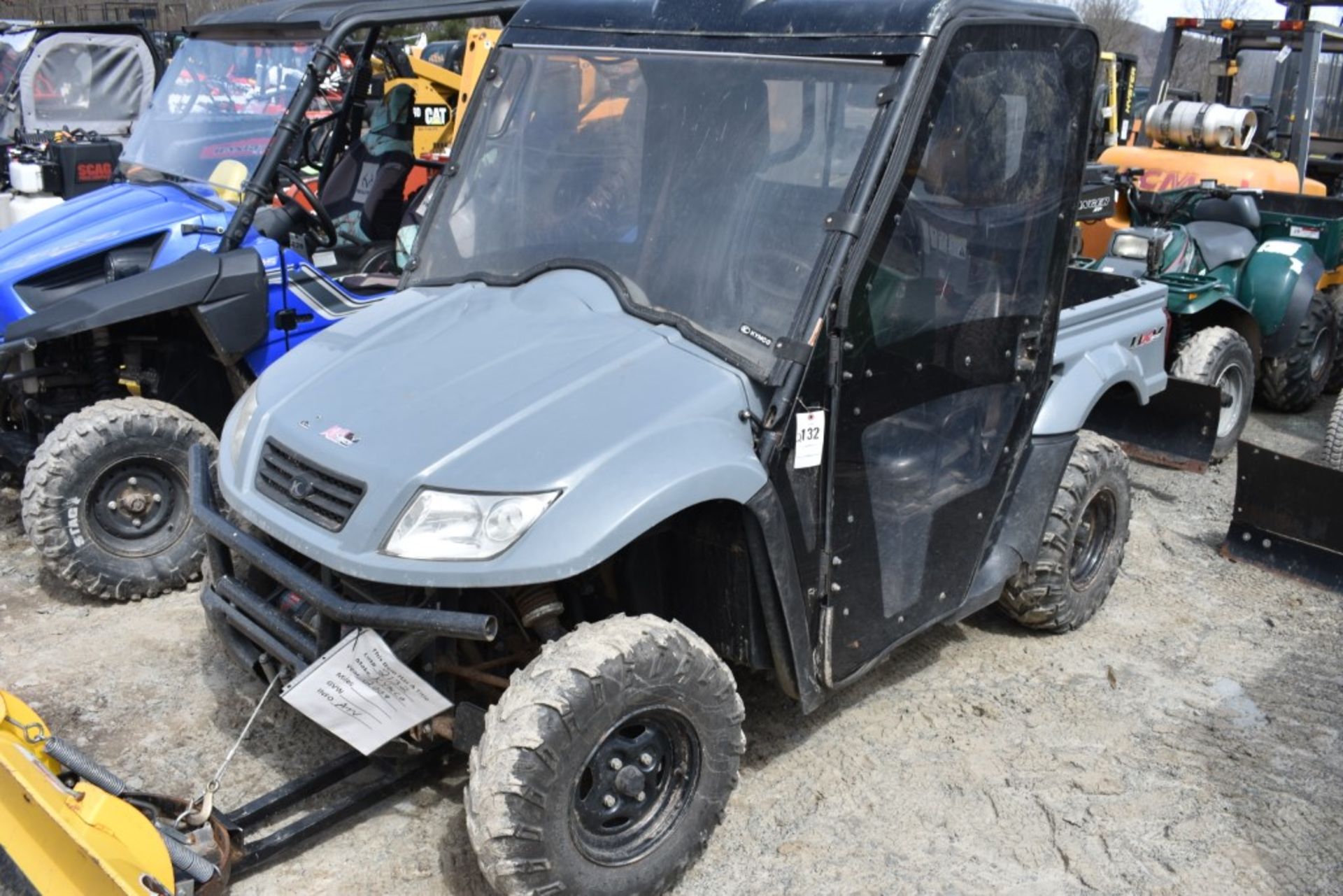 2009 Kymco UXV500 UTV with Snow Plow - Image 3 of 32