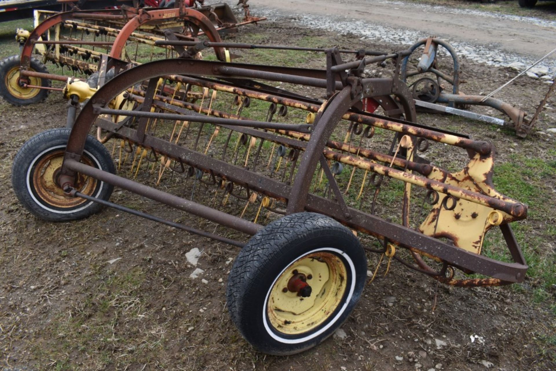 New Holland 56 Rolabar Rake - Image 6 of 16