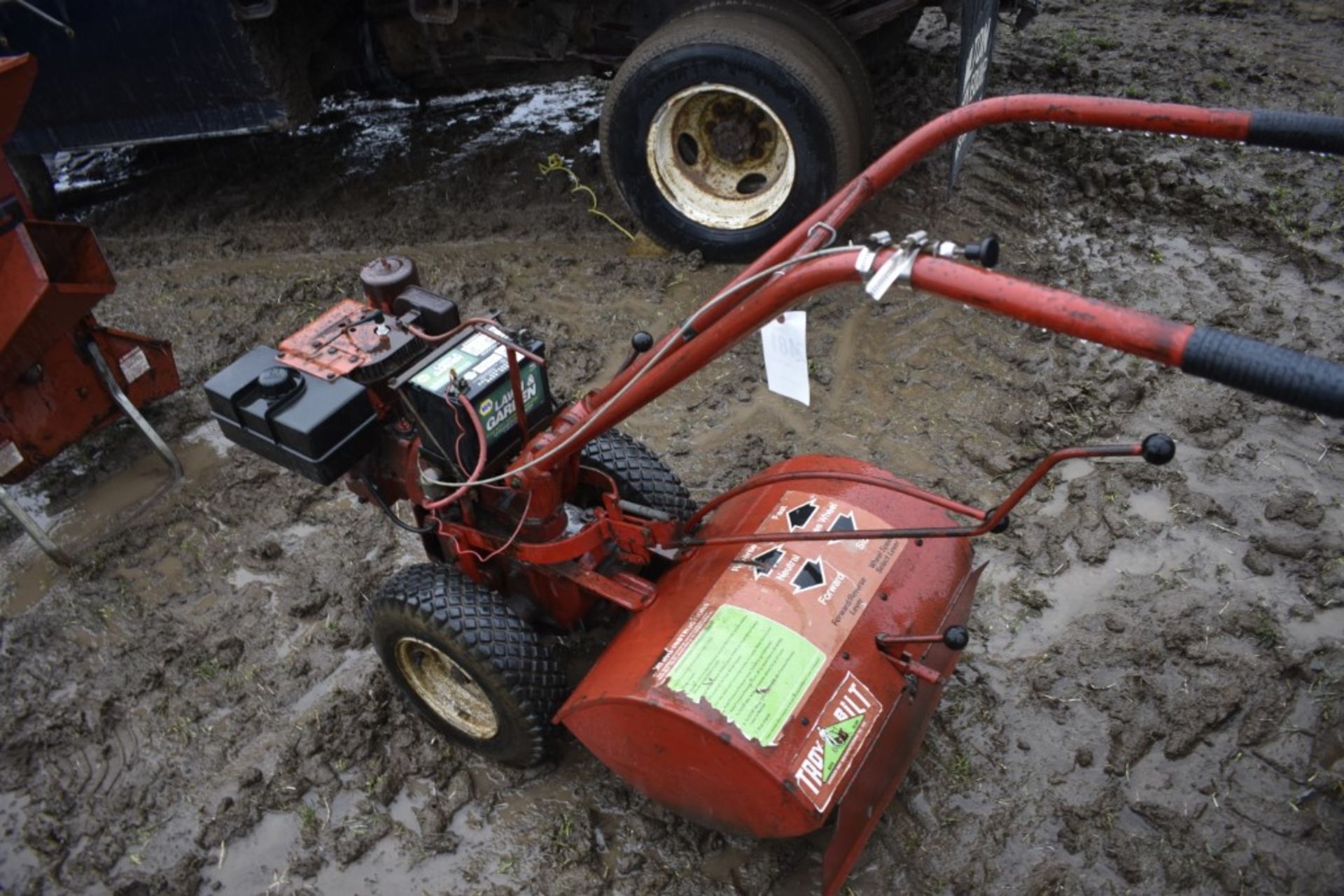 Troy Bilt 22" Rototiller - Bild 6 aus 10