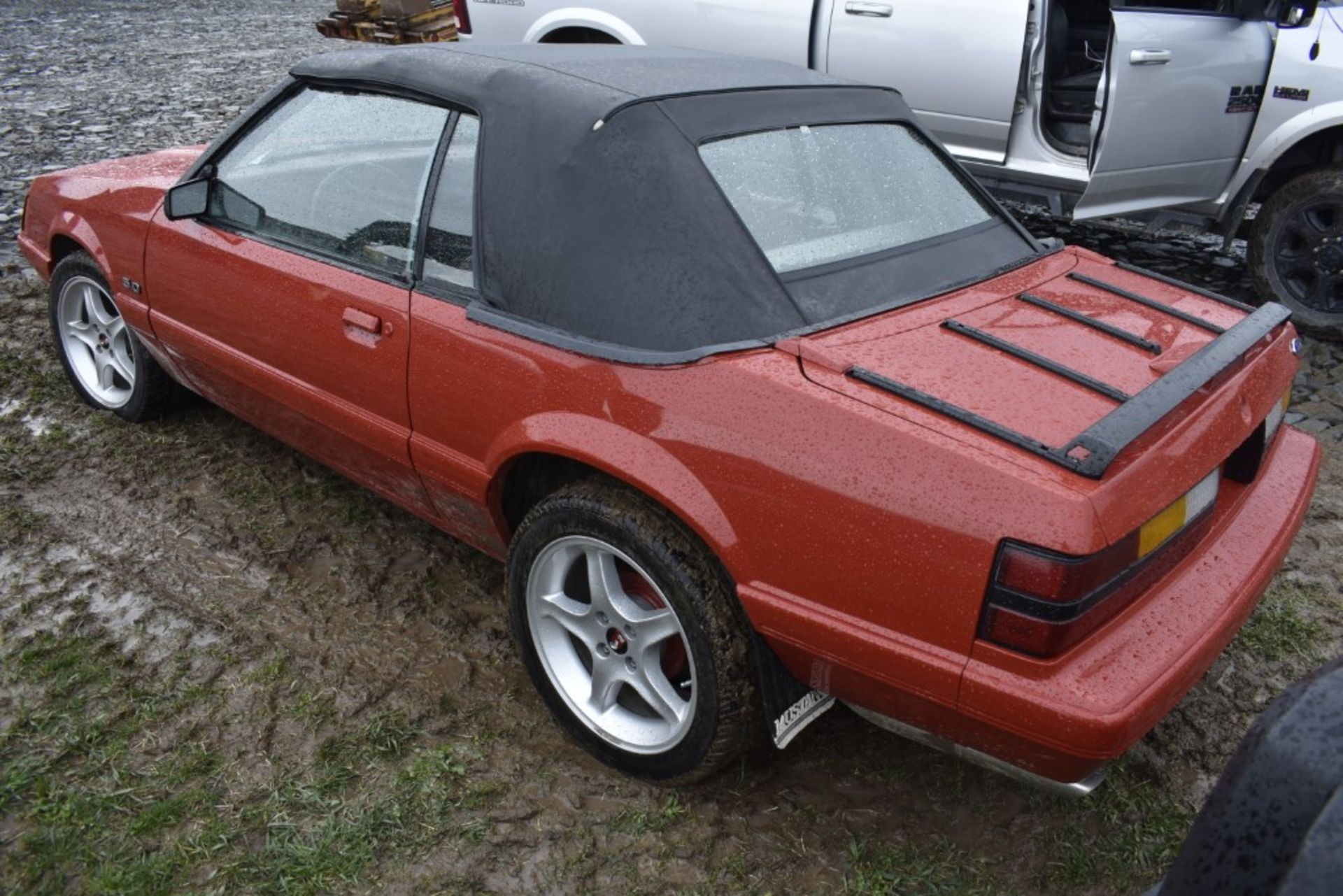 1986 Ford Mustang 5.0 Convertible - Image 8 of 44