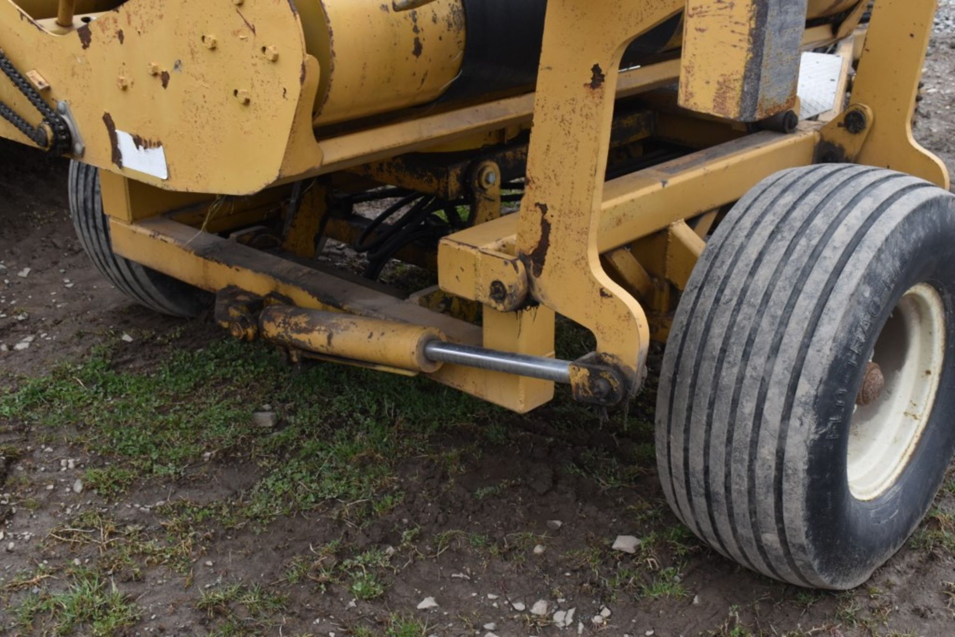 Corry 300 SL Turn Table round Bale Wrapper - Image 9 of 16