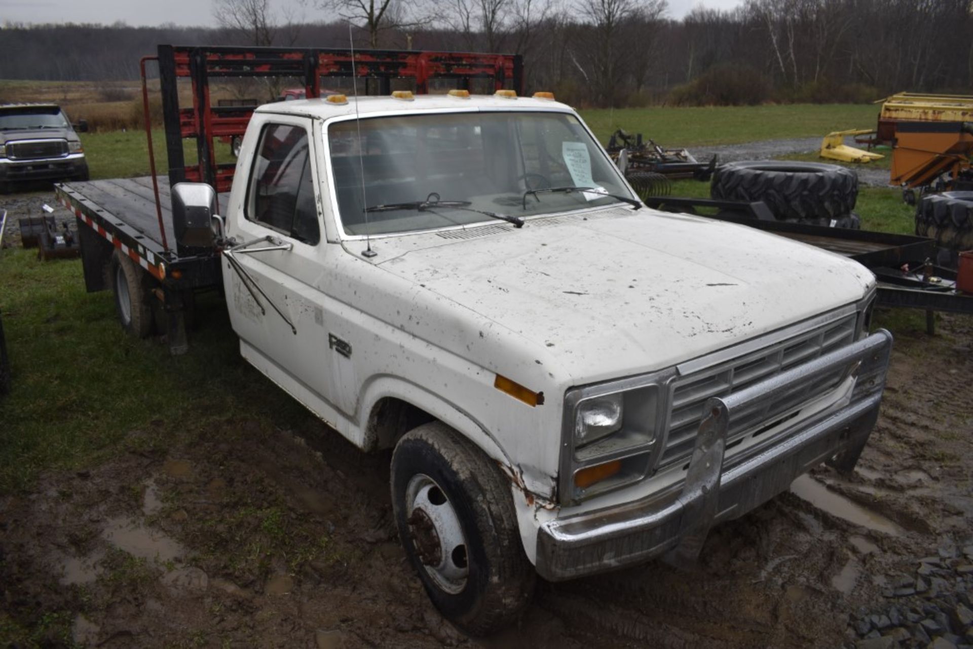 1986 Ford F-350 Stake Body Truck - Image 10 of 40