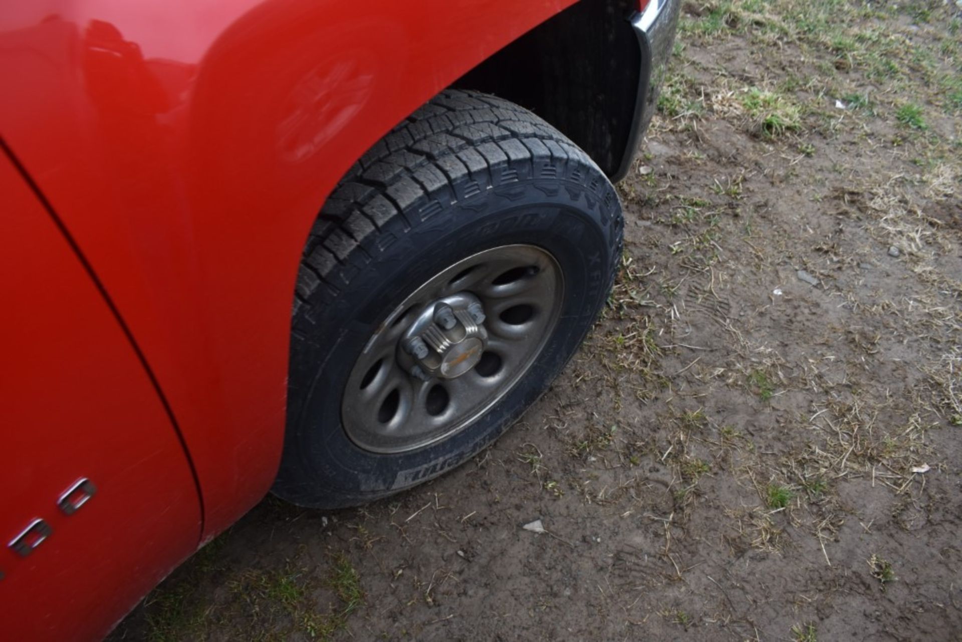 2013 Chevrolet Silverado 1500 Truck - Image 17 of 36