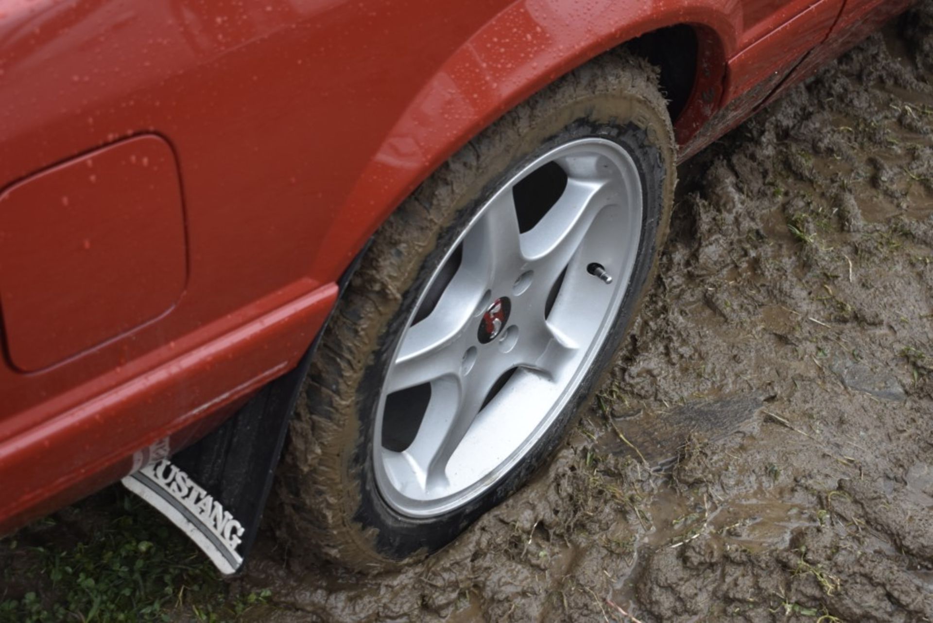 1986 Ford Mustang 5.0 Convertible - Image 14 of 44