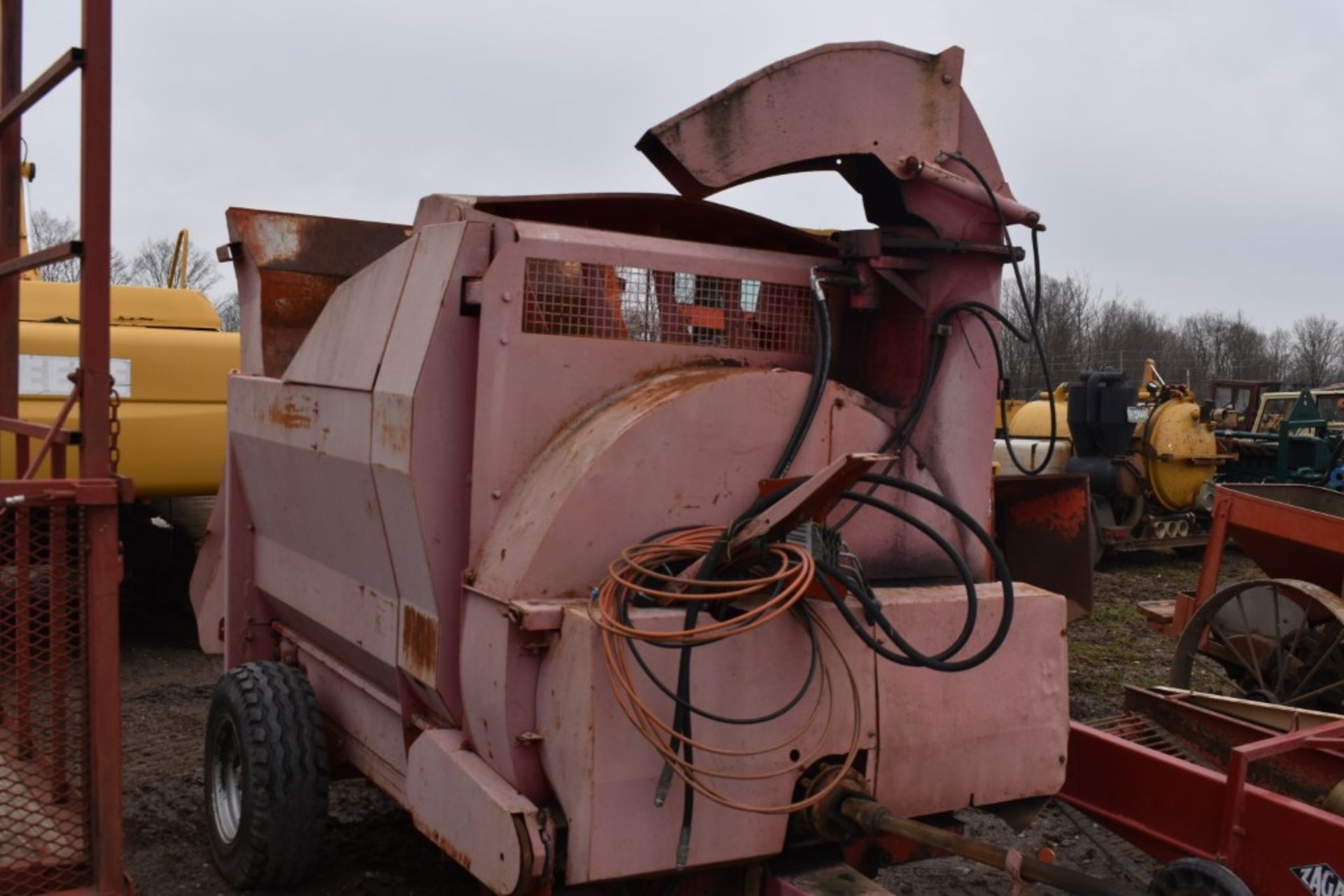 Tow Behind Hay/Straw Grinder Blower - Image 4 of 21