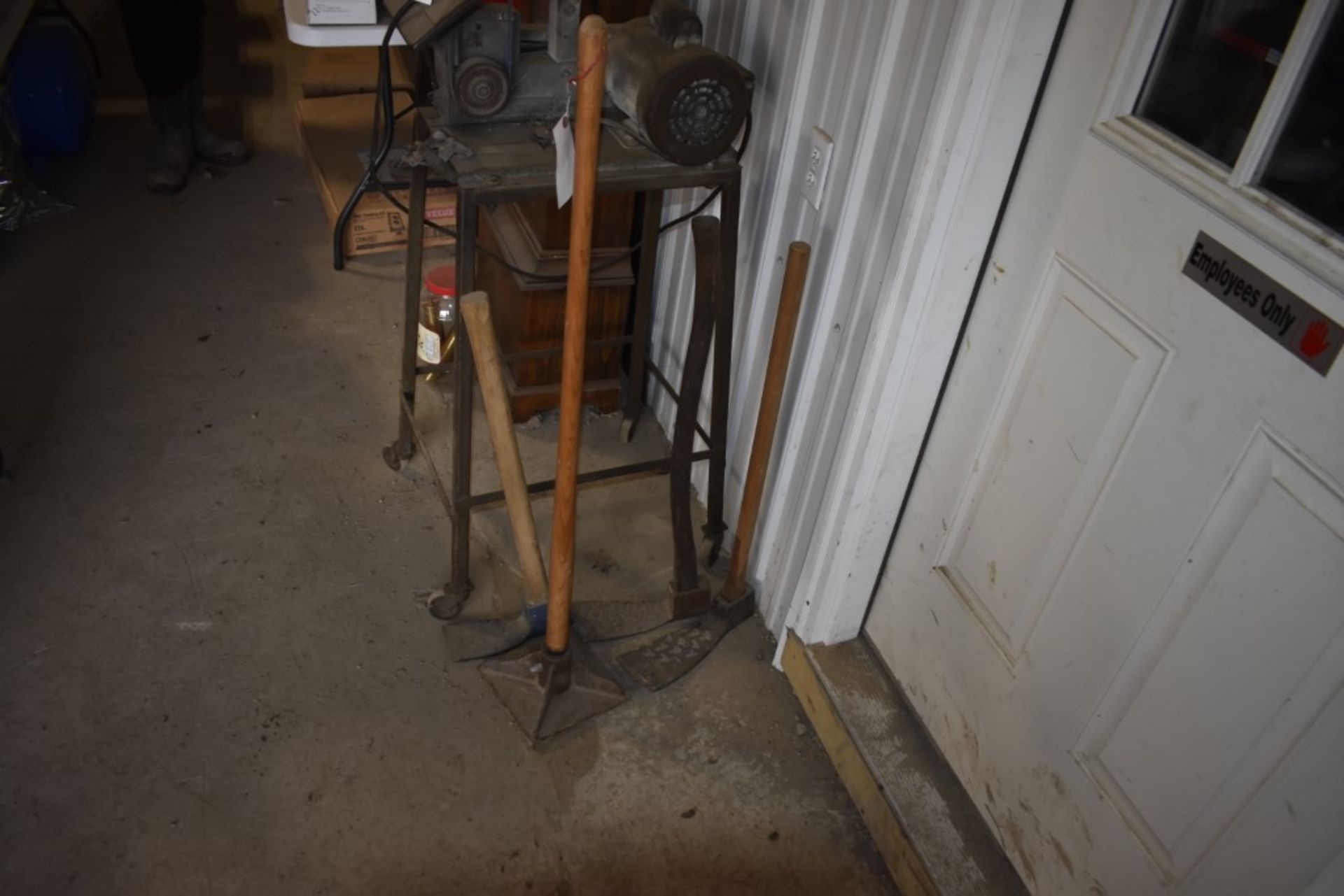 Tamper and 3 Tire Tools - Image 6 of 6