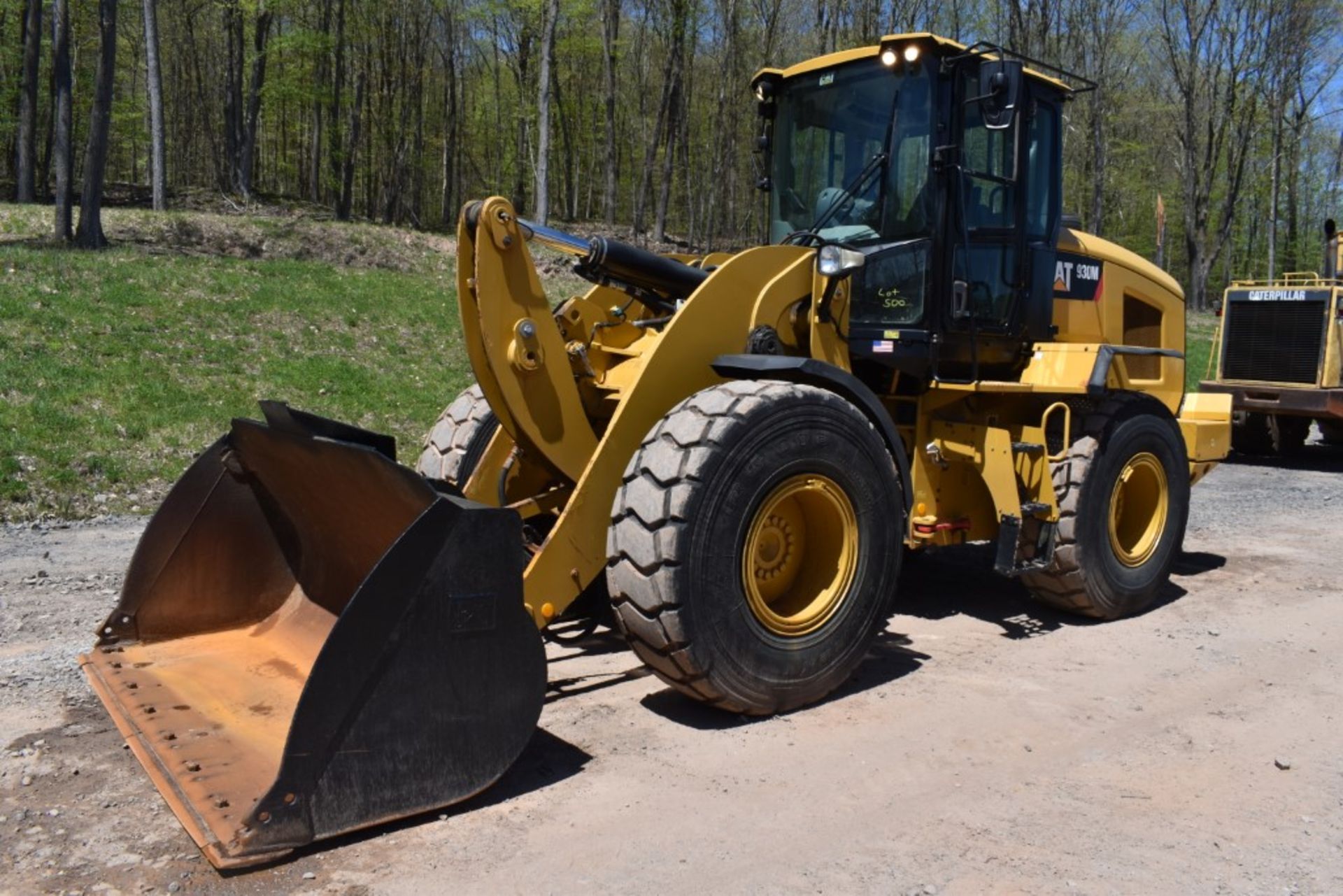 2018 CAT 930M Articulating Wheel Loader 2511 Hours, Runs and Operates, CAT 100" Bucket, Auxiliary