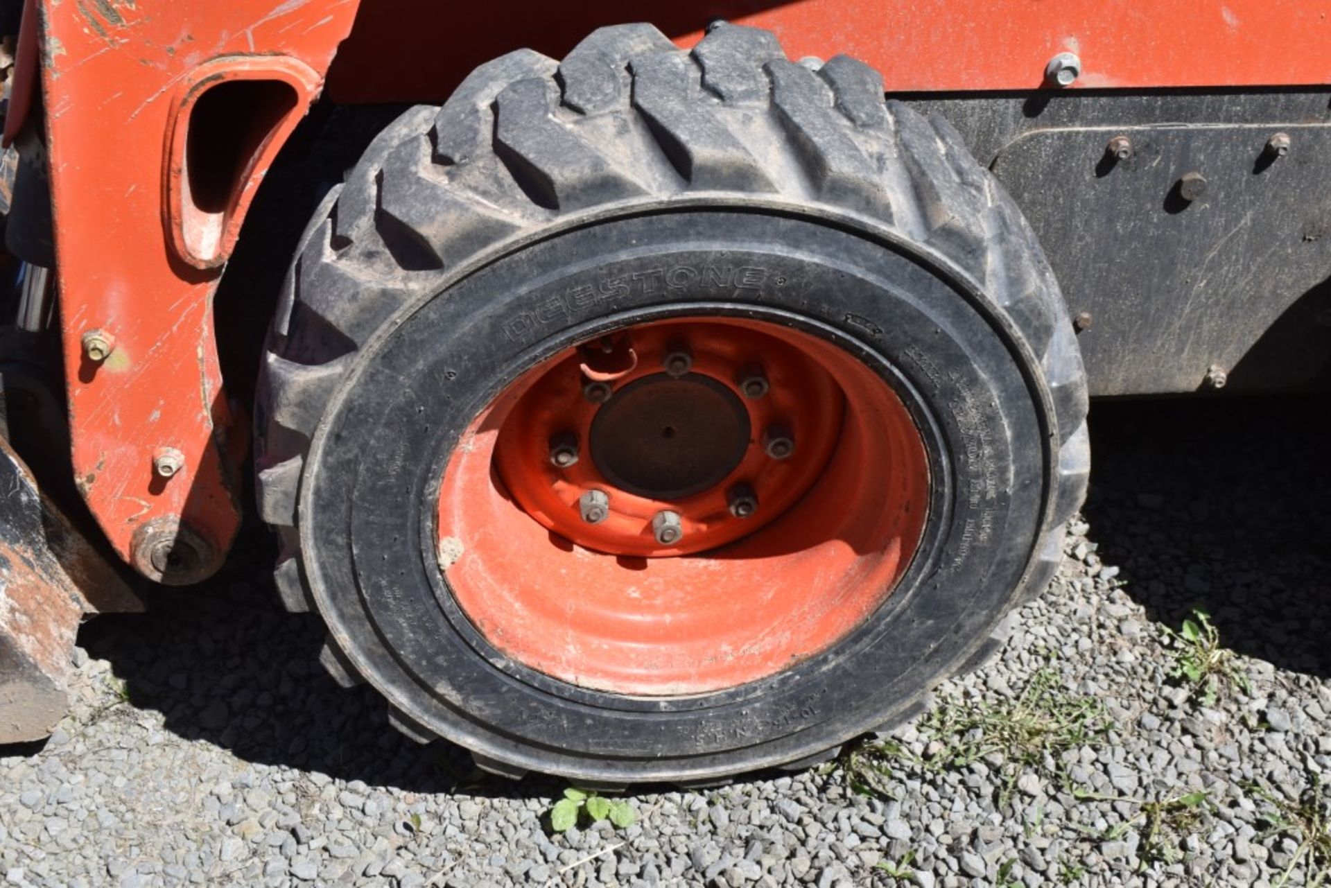 Kubota SSV65 Skid Steer 1322 Hours, Runs and Operates, Hydraulic Quick Attach, 60" Bucket, Pilot - Image 23 of 23