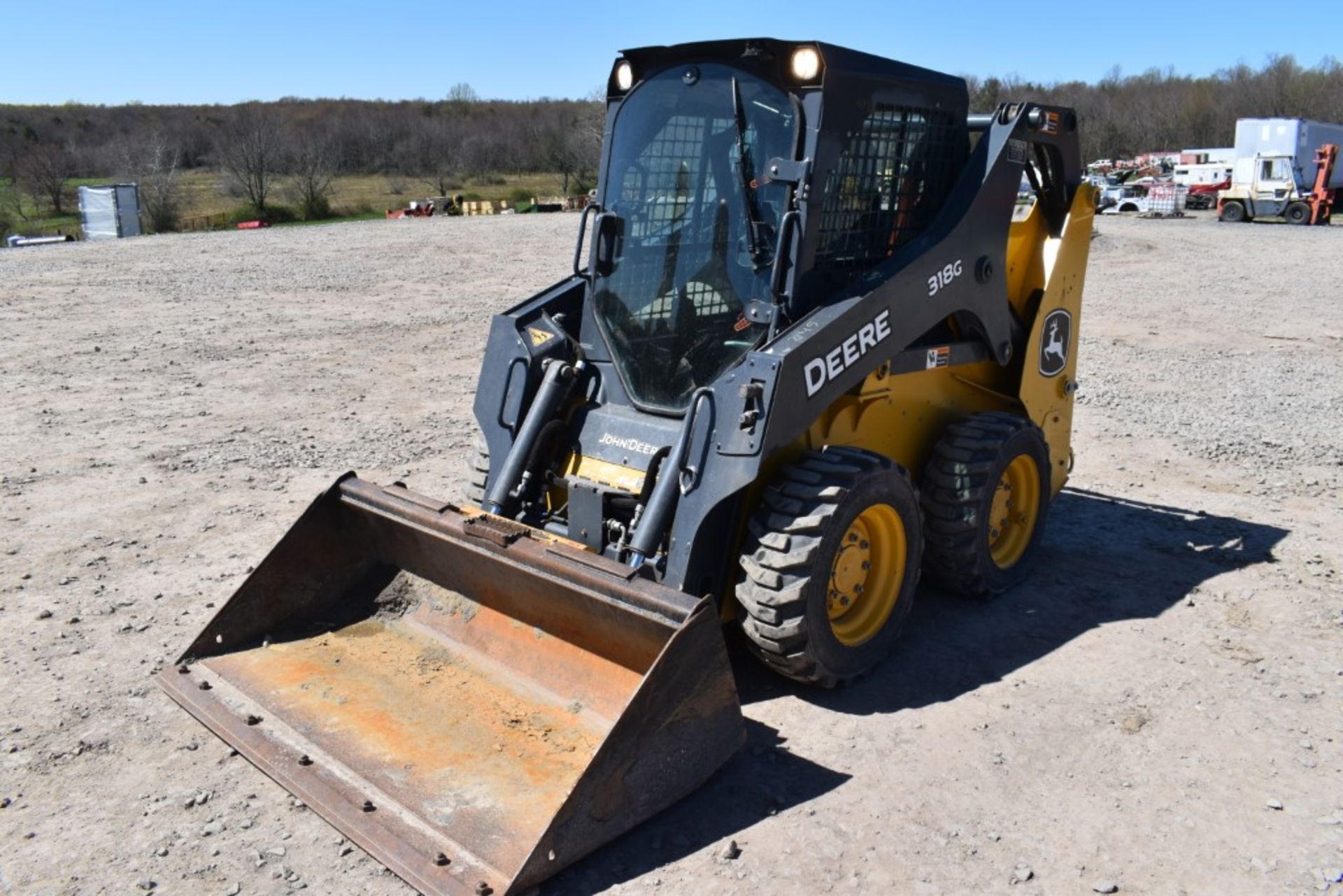 John Deere 318G Skid Steer 691 Hours, Runs and Operates, Hydraulic Quick Attach, JD Worksite Pro 66" - Image 3 of 18