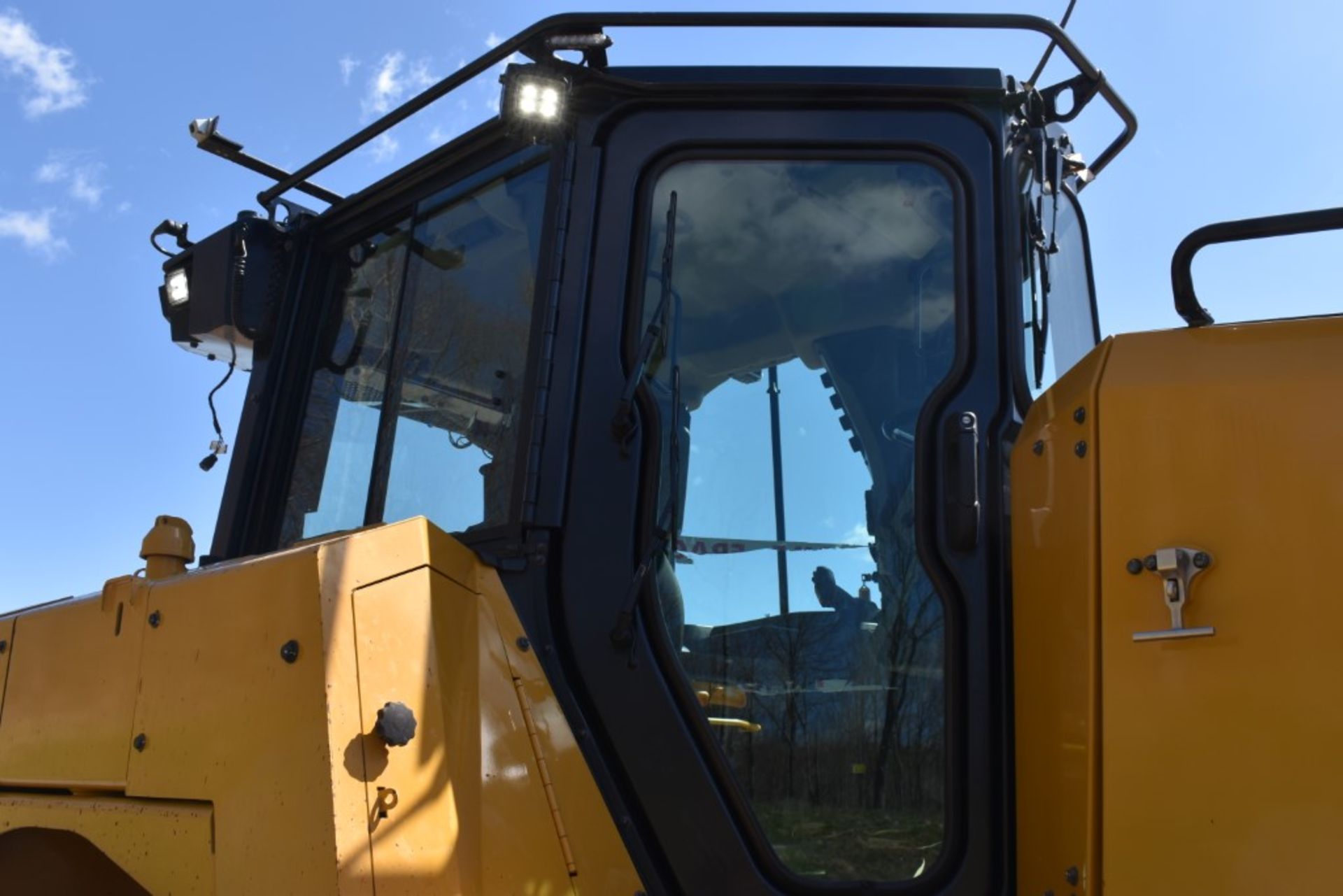 2022 CAT D6 LGP Dozer 1762 Hours, Runs and Operates, 158" 6 Way Blade, New Cutting Edge, Ripper - Image 39 of 56