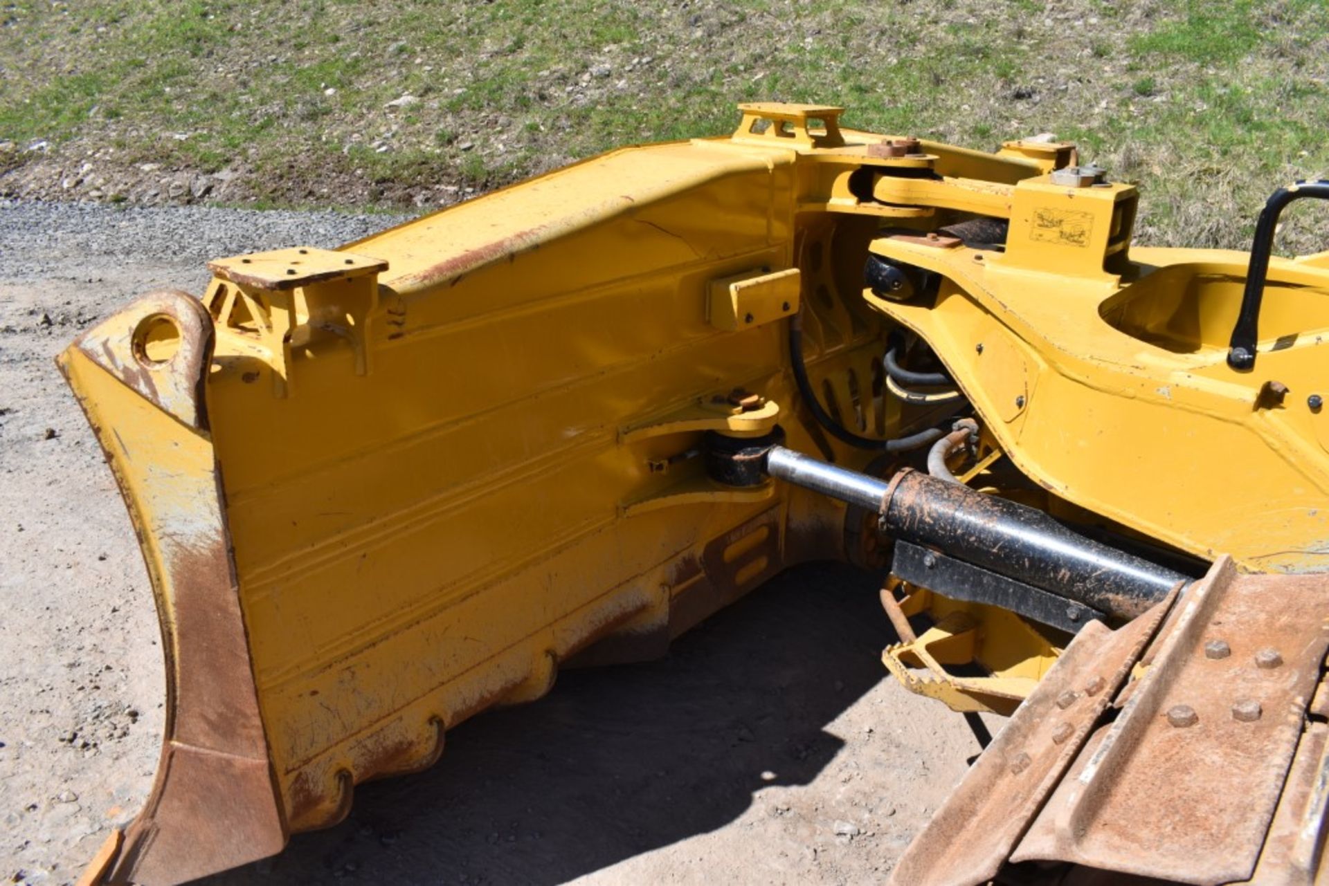 2022 CAT D6 LGP Dozer 1762 Hours, Runs and Operates, 158" 6 Way Blade, New Cutting Edge, Ripper - Image 19 of 56