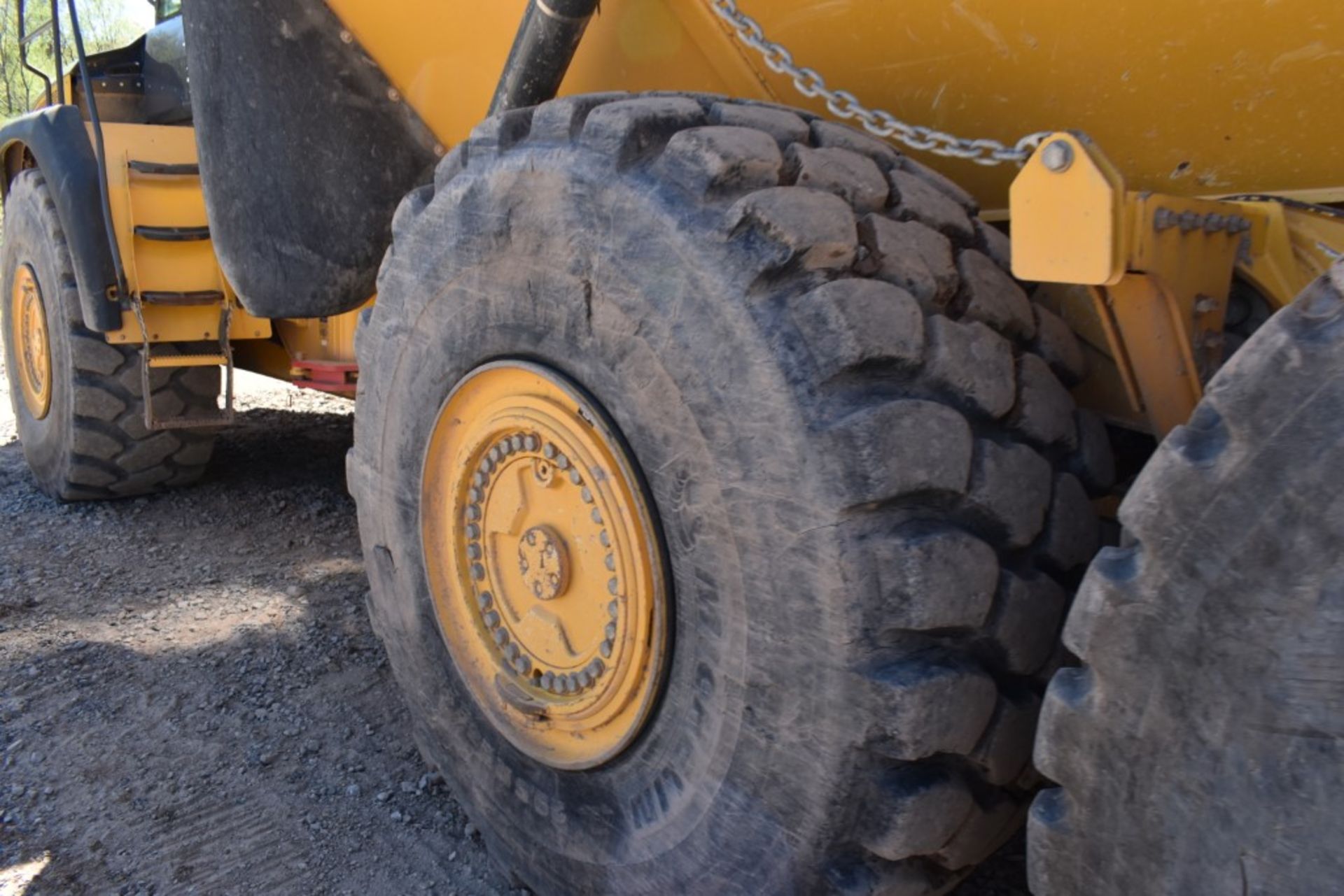 2018 John Deere 460E Haul Truck 9289 Hours, Runs and Operates, 6WD, Enclosed Cab, Heat and AC, - Image 9 of 27