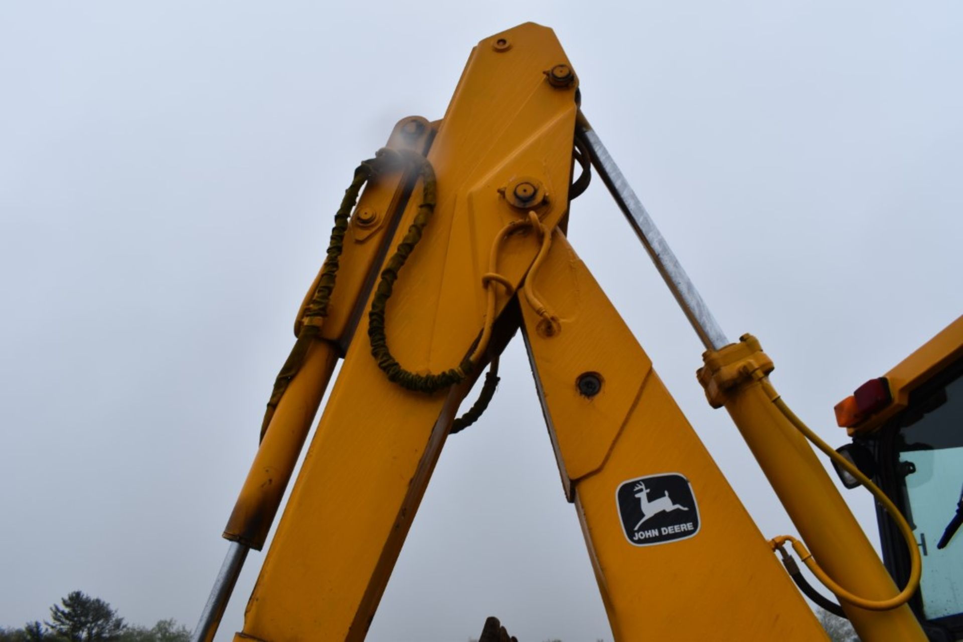 John Deere 510C Turbo Backhoe 5856 Hours, Runs and Operates, 4WD, 92" Bucket, Extendable Hoe, 24" - Image 26 of 33