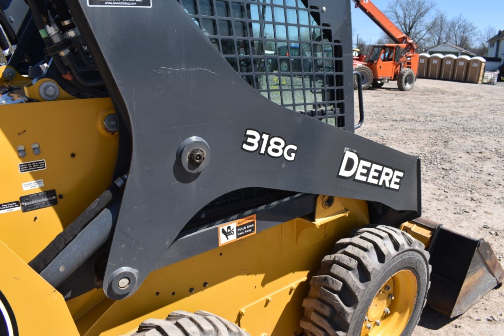 John Deere 318G Skid Steer 691 Hours, Runs and Operates, Hydraulic Quick Attach, JD Worksite Pro 66" - Image 8 of 18