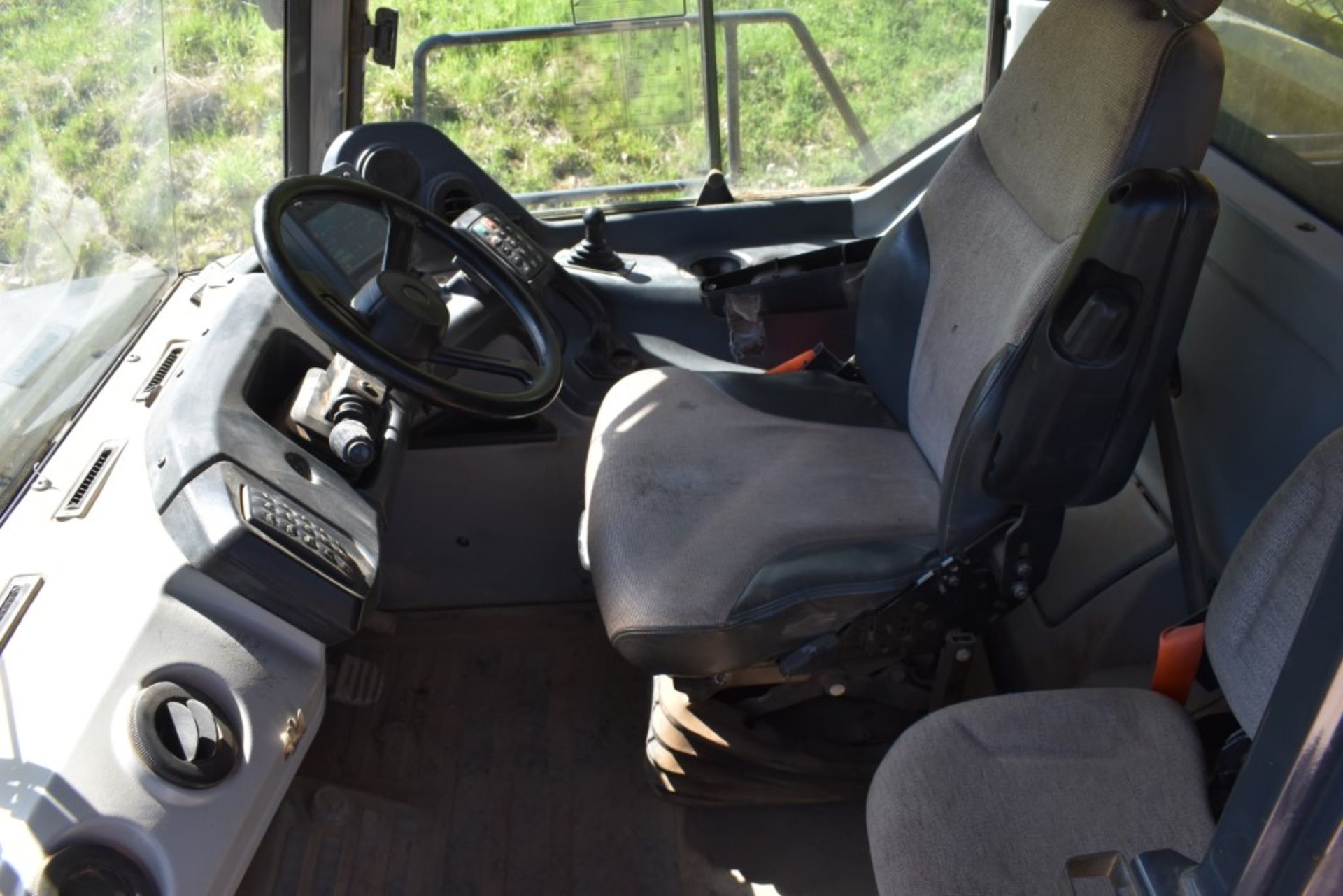 2018 John Deere 460E Haul Truck 9289 Hours, Runs and Operates, 6WD, Enclosed Cab, Heat and AC, - Image 20 of 27