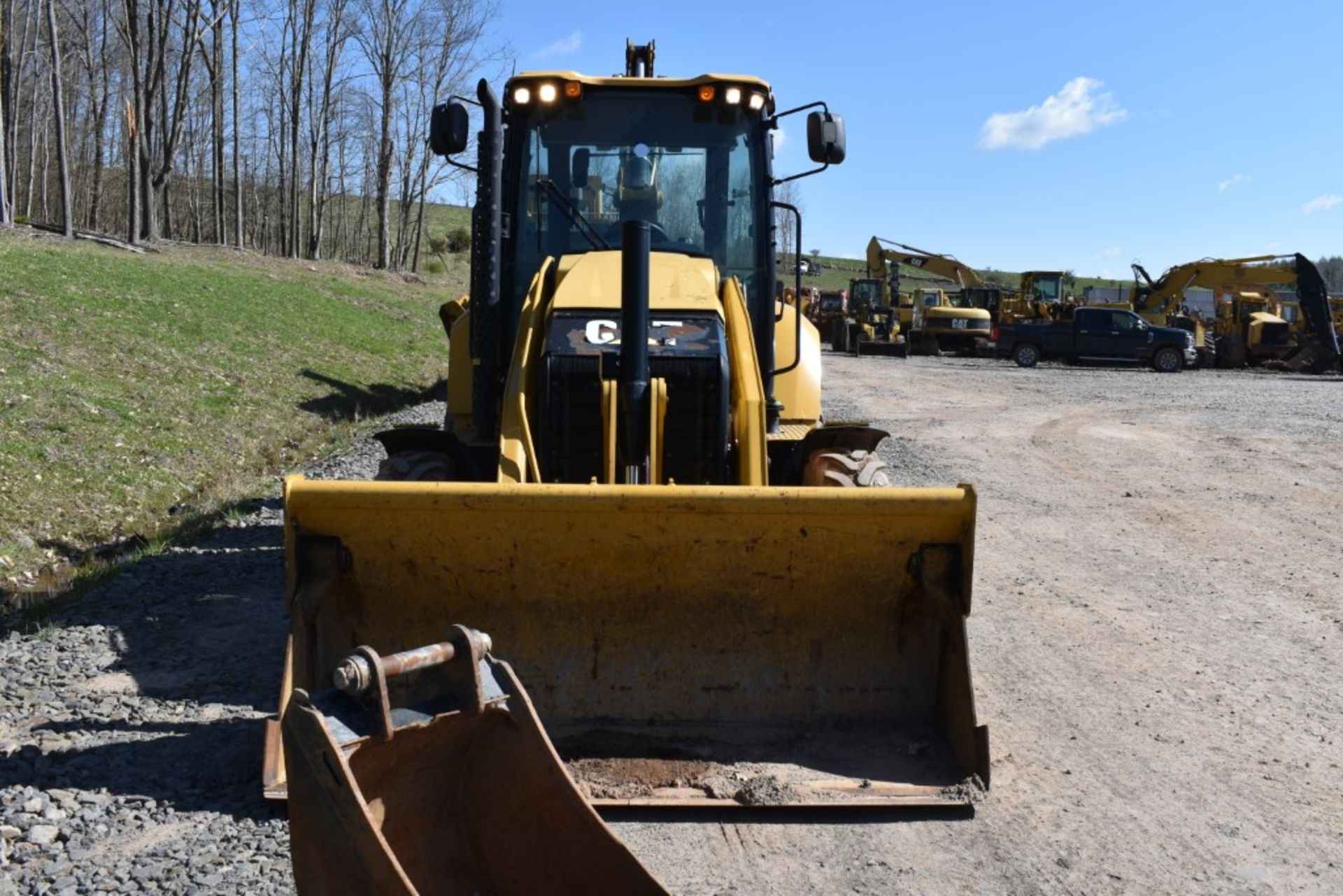 2018 CAT 420F2 Backhoe 2281 Hours, Runs and Operates, 4WD, CAT 89" 4 in 1 Bucket, Auxiliary - Image 2 of 31