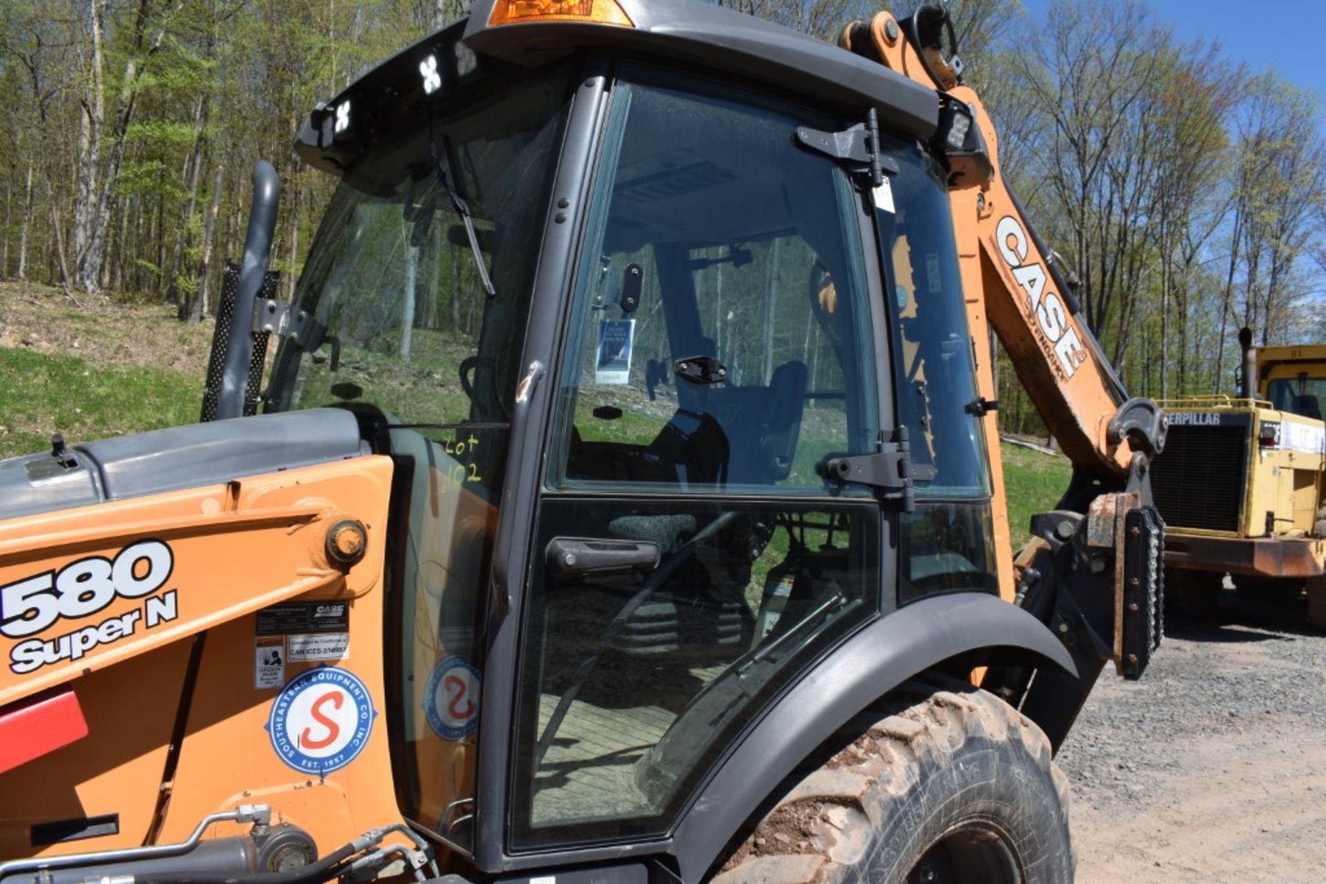 2019 Case 580 Super N Back Hoe 2271 Hours, Runs and Operates, 82" Bucket, Extendahoe, 12" Bucket, - Image 30 of 37