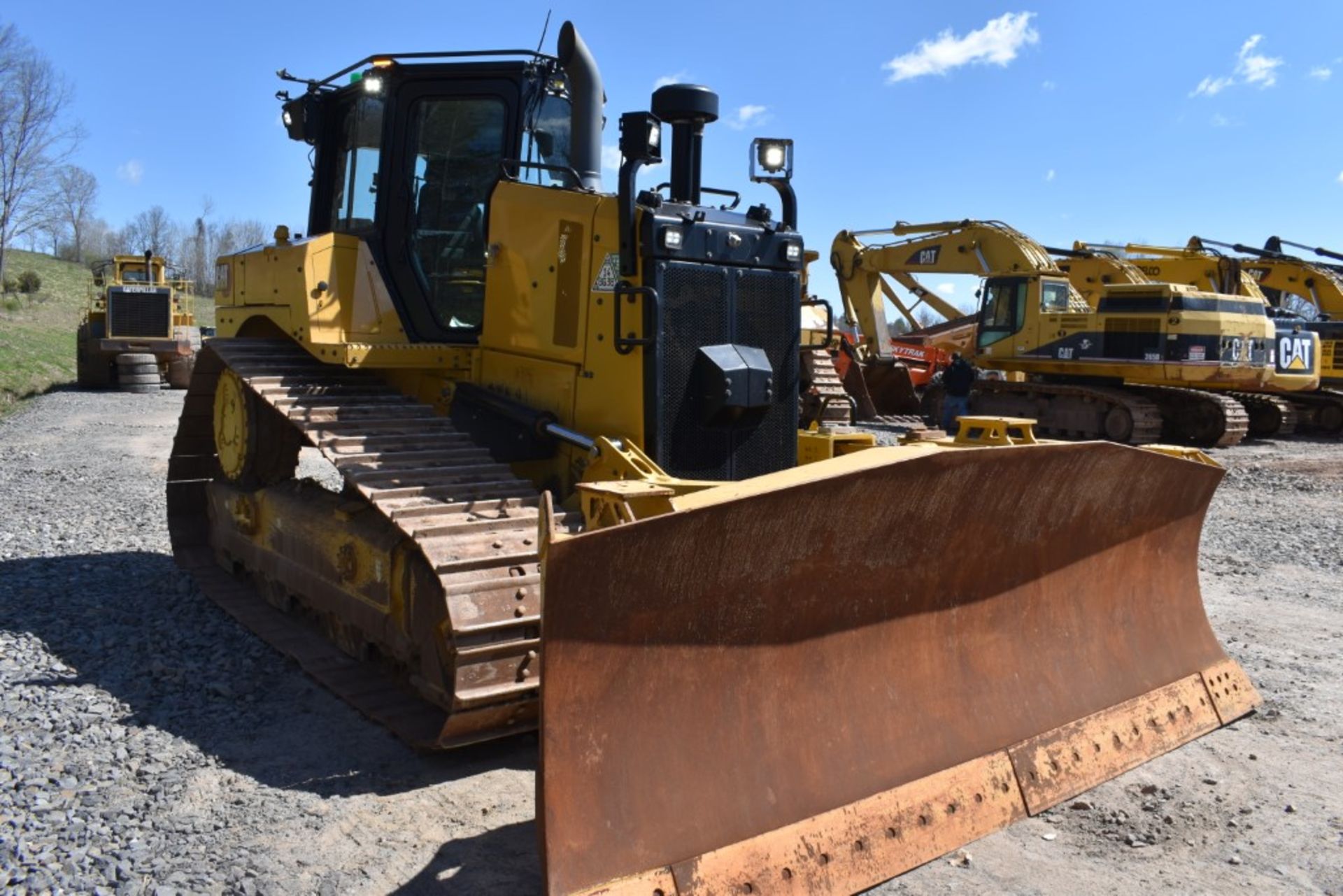 2022 CAT D6 LGP Dozer 1762 Hours, Runs and Operates, 158" 6 Way Blade, New Cutting Edge, Ripper - Image 3 of 56