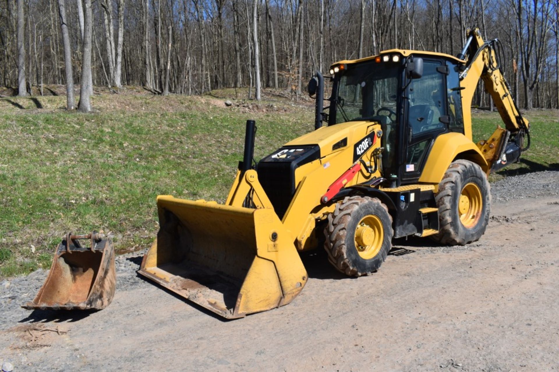 2018 CAT 420F2 Backhoe 2281 Hours, Runs and Operates, 4WD, CAT 89" 4 in 1 Bucket, Auxiliary