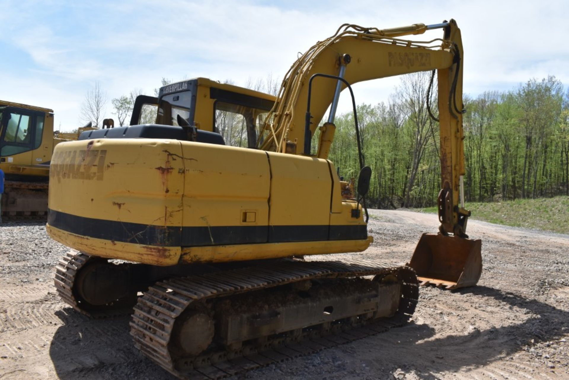 CAT 312B Excavator 11114 Hours, Runs and Operates, 48" Bucket, Auxiliary Hydraulics, Quick Coupler - Image 15 of 40